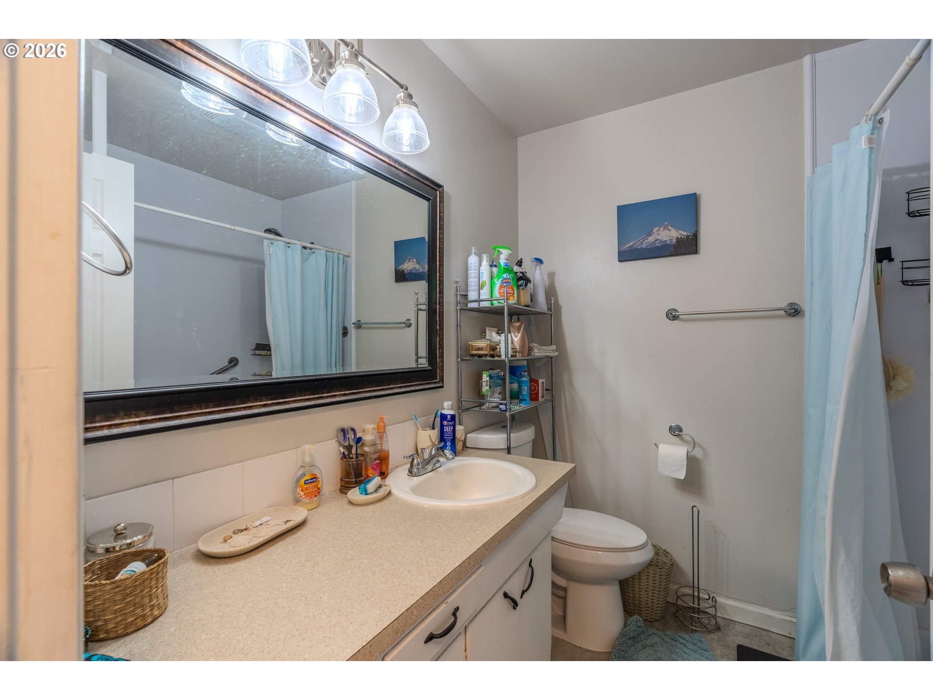 1802 Ne Hogan Dr Property Photo 35