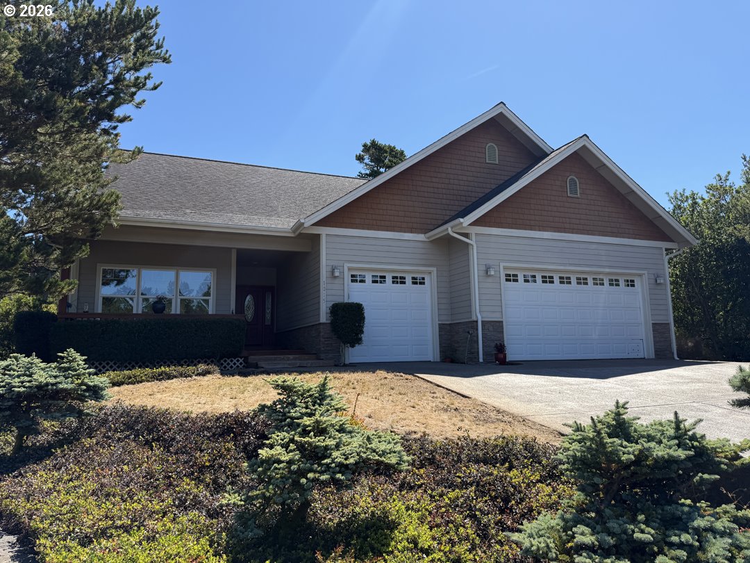 1015 Prestwick CT Property Photo 1