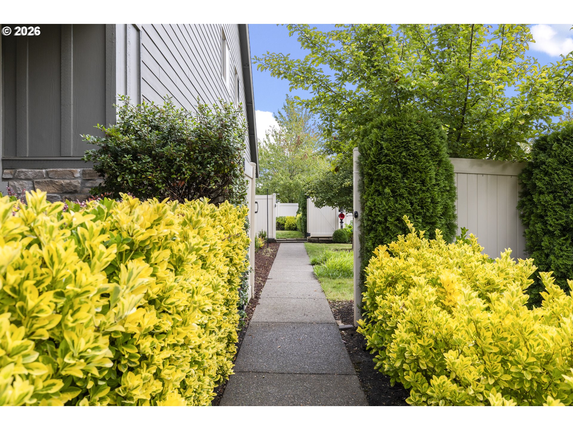641 Troon Ave Property Photo 40