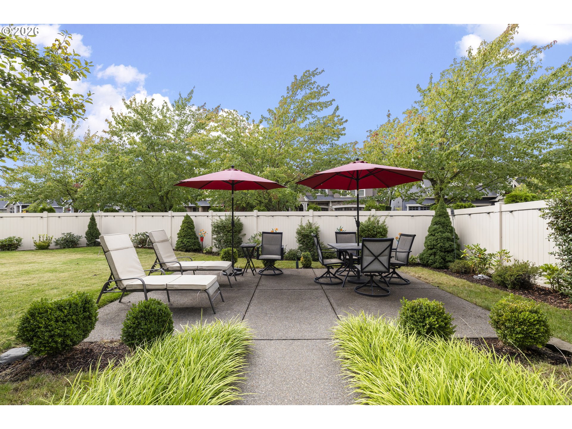 641 Troon Ave Property Photo 42
