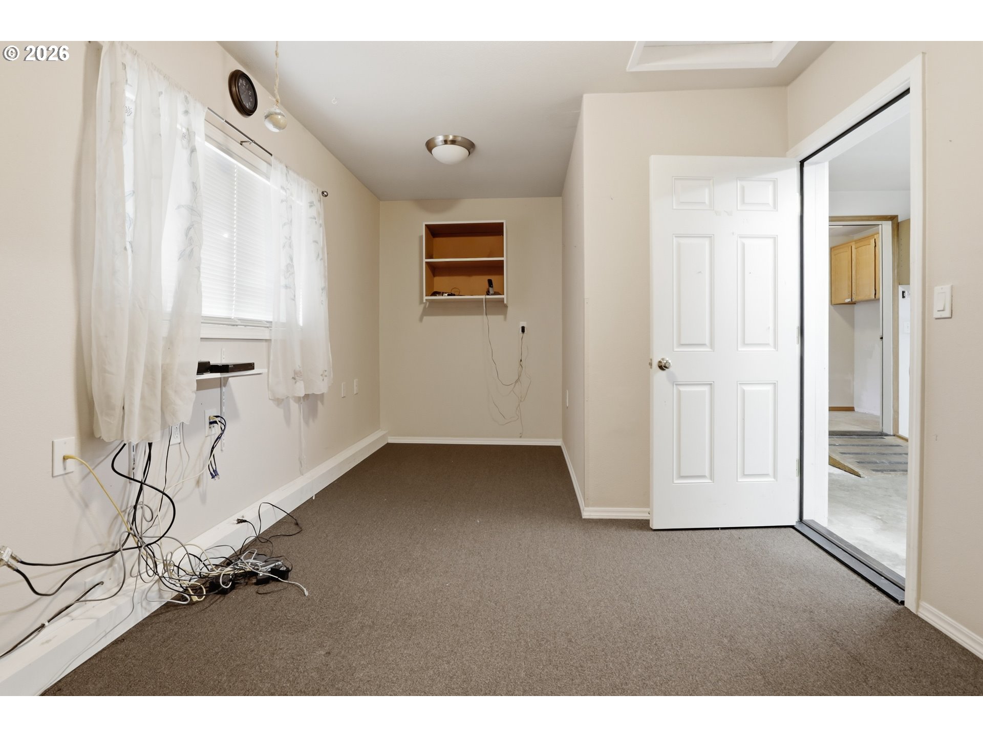 2355 S Ginger St Property Photo 15
