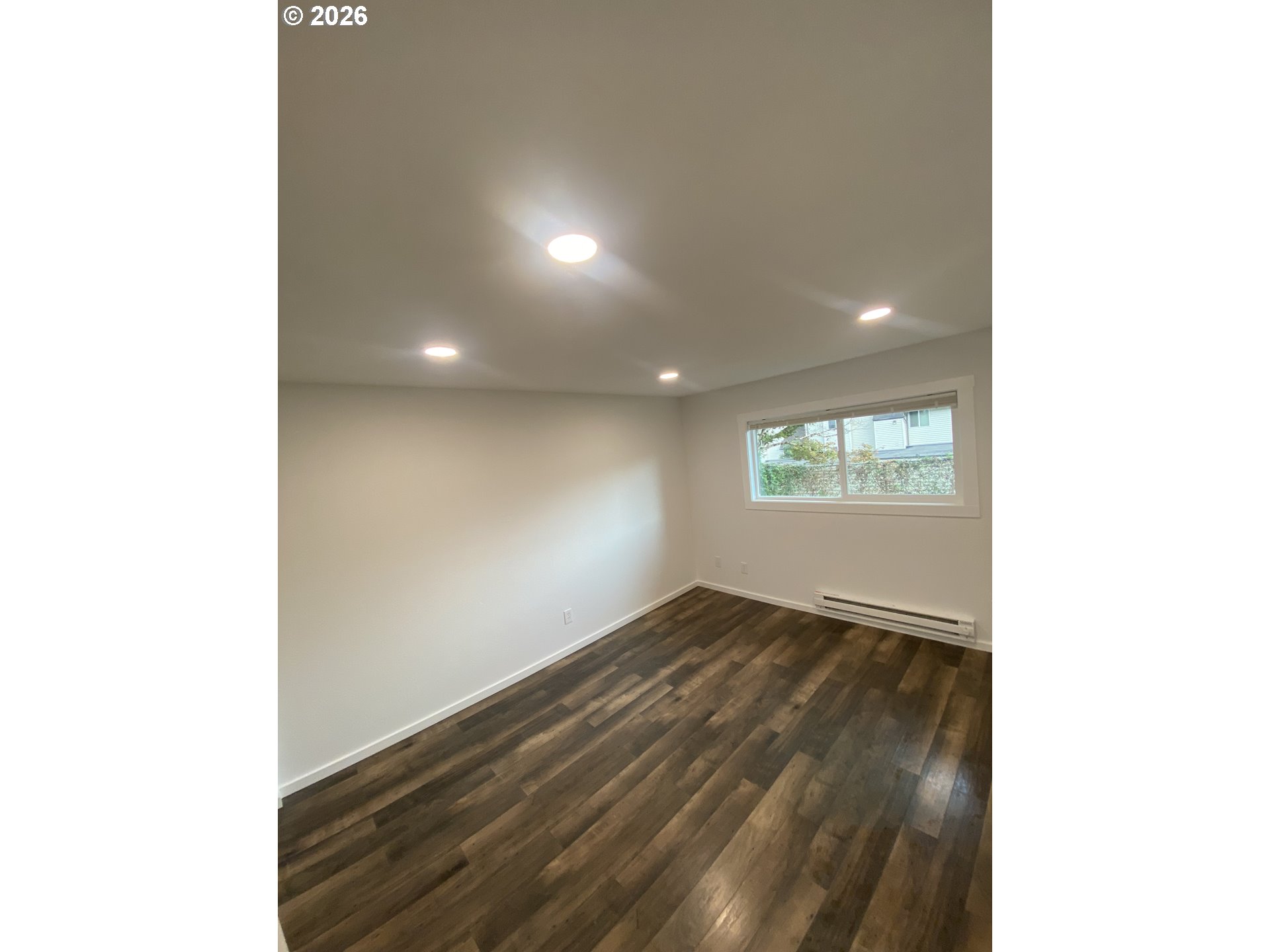 850 W Powell Blvd Property Photo 13