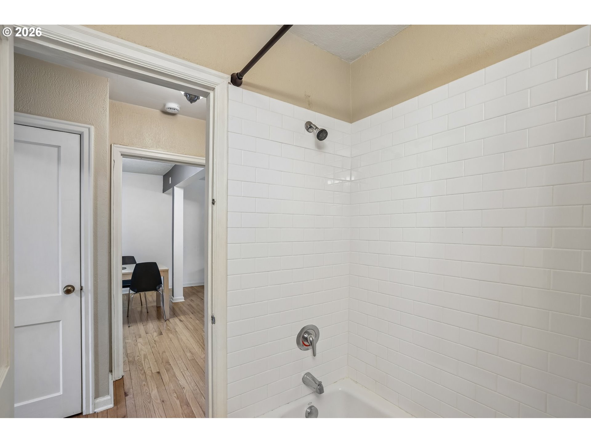 2120 Ne Halsey St 31 Property Photo 24