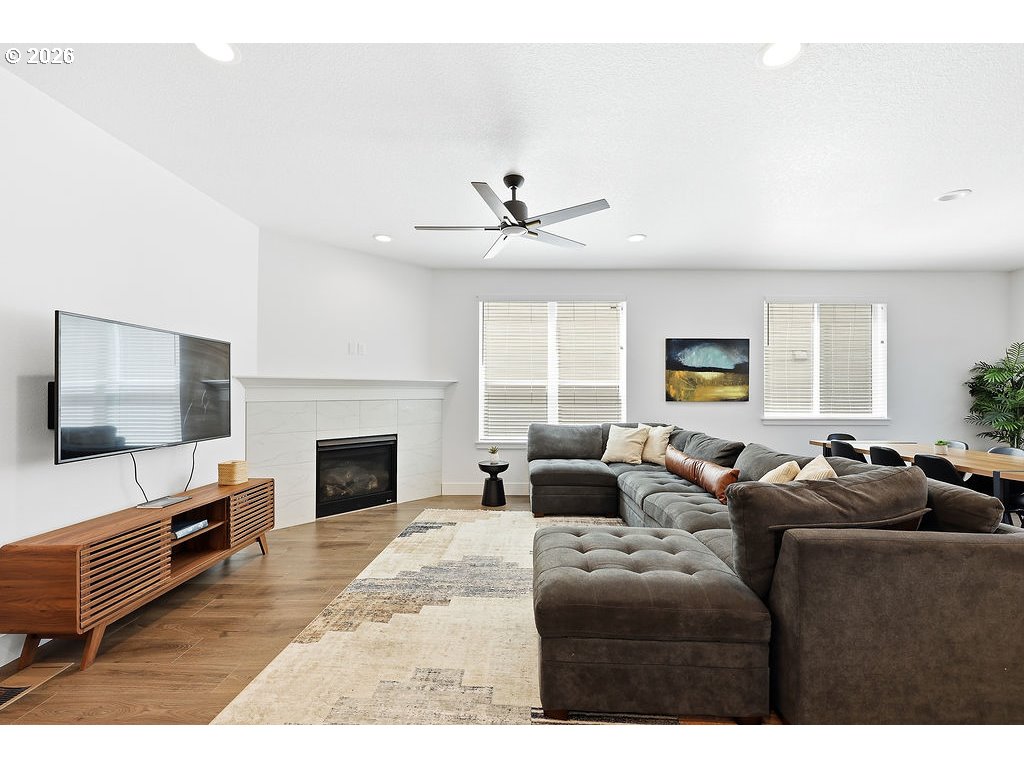 2574 Brackenfern Rd Property Photo 10