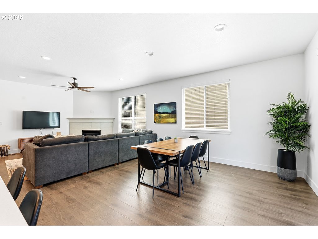 2574 Brackenfern Rd Property Photo 16