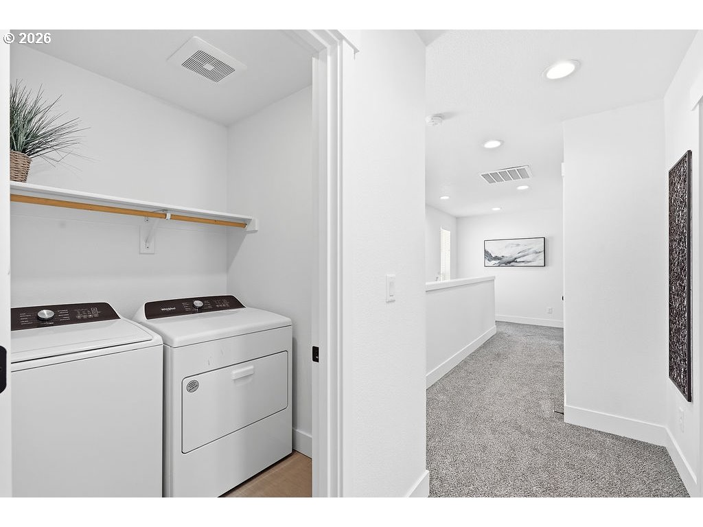 2574 Brackenfern Rd Property Photo 35