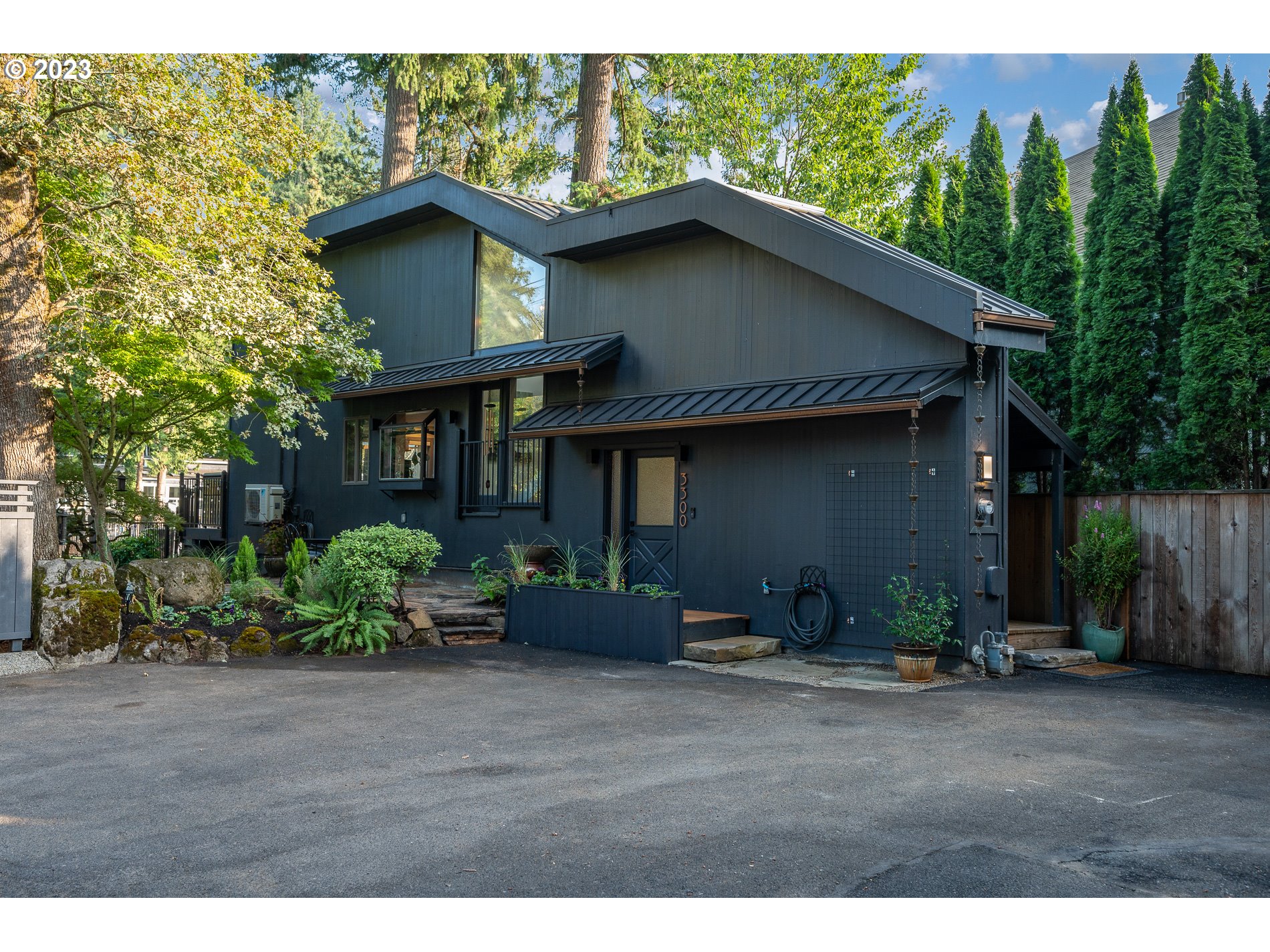 3300 Southshore Blvd Property Photo 1