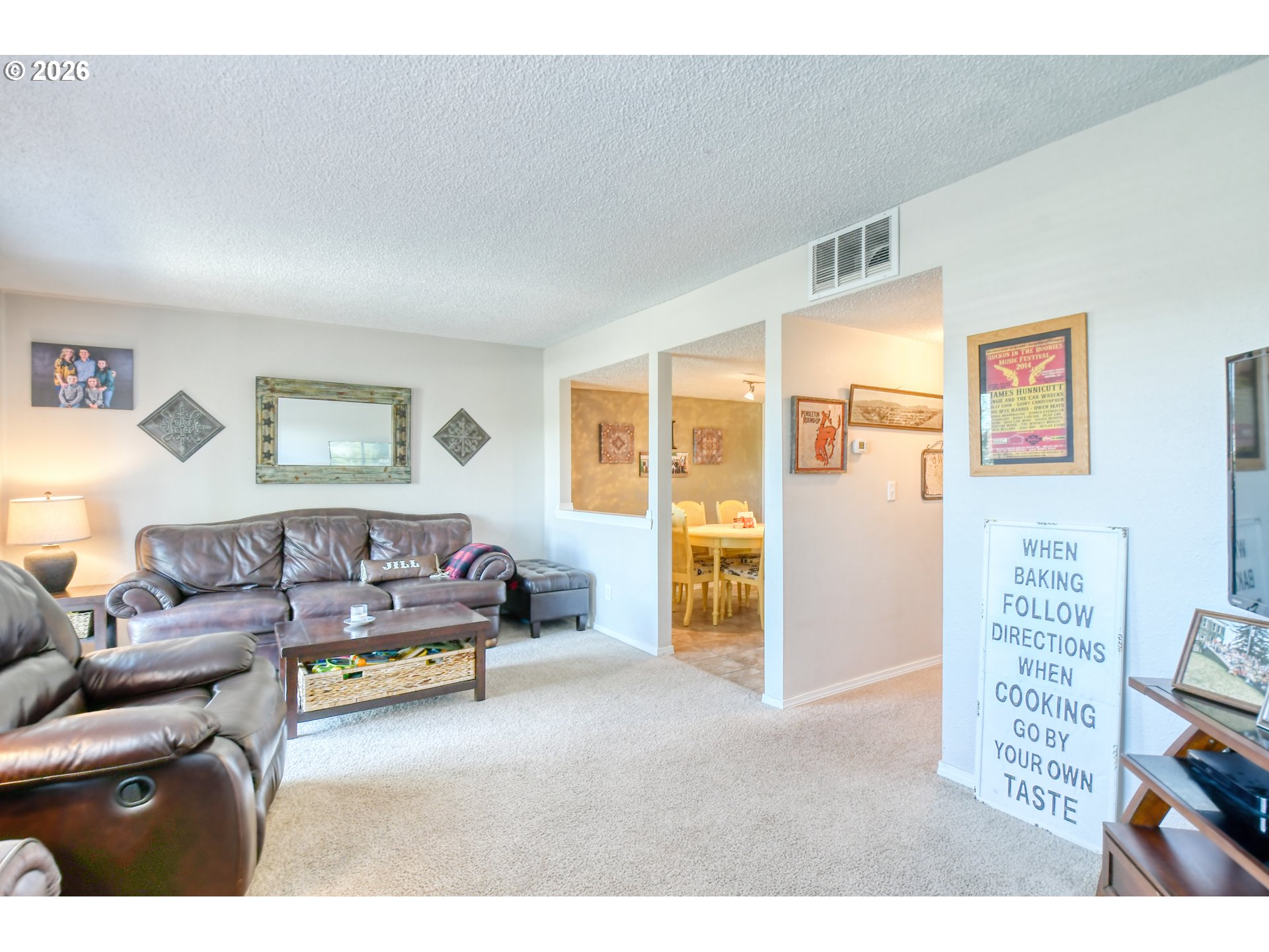 1900 Nw Carden Ave 2 Property Photo 6