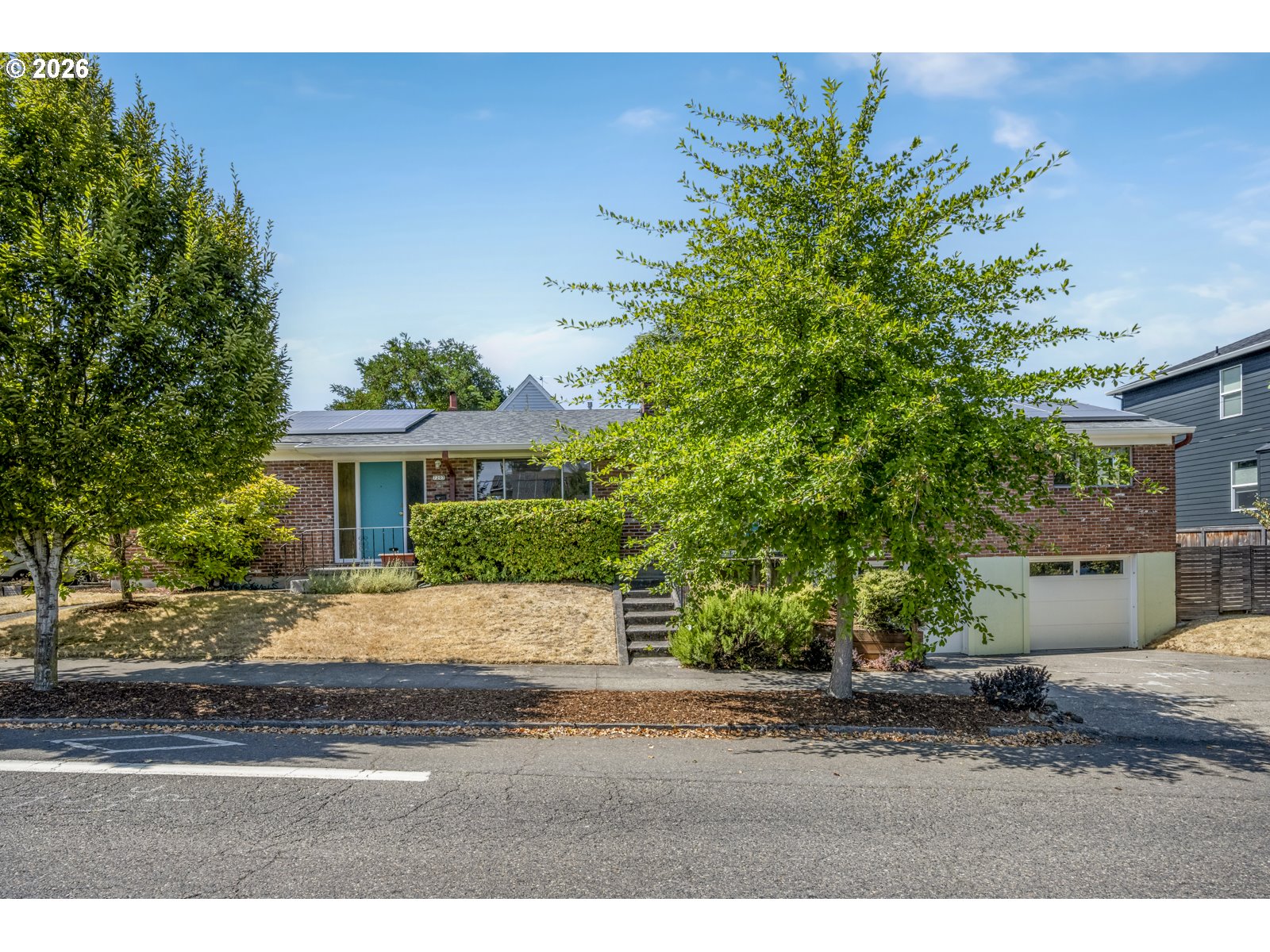 7207 N Albina Ave Property Photo 1