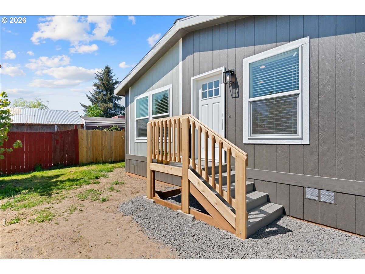 40000 Stayton Scio Loop 14 Property Photo 4