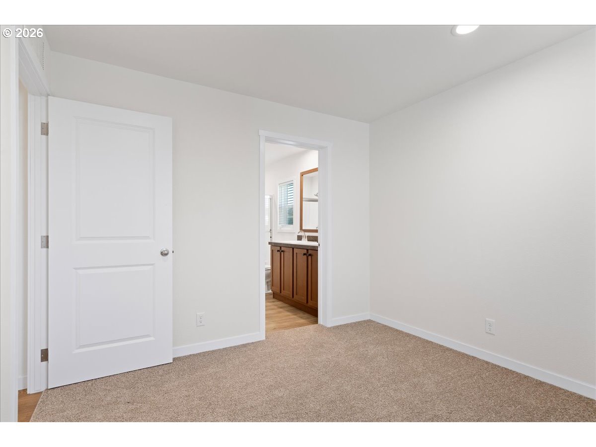 40000 Stayton Scio Loop 14 Property Photo 18