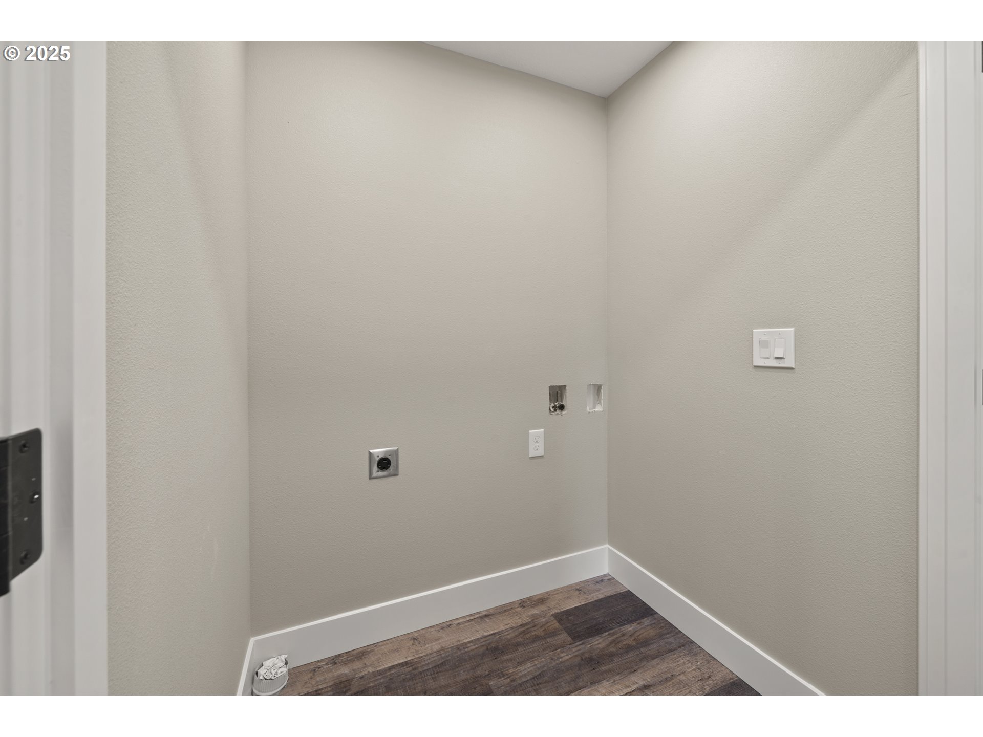 31401 J Pl Property Photo 23