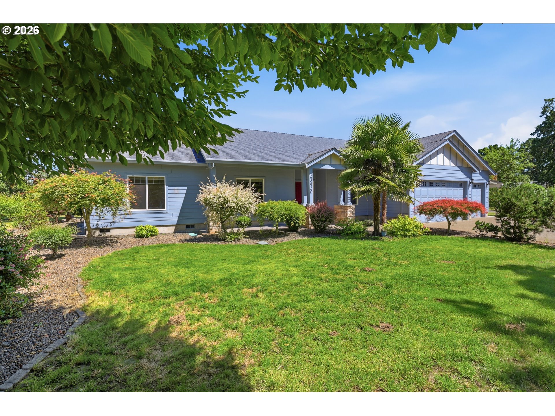 23420 Ne Hyland Dr Property Photo 3
