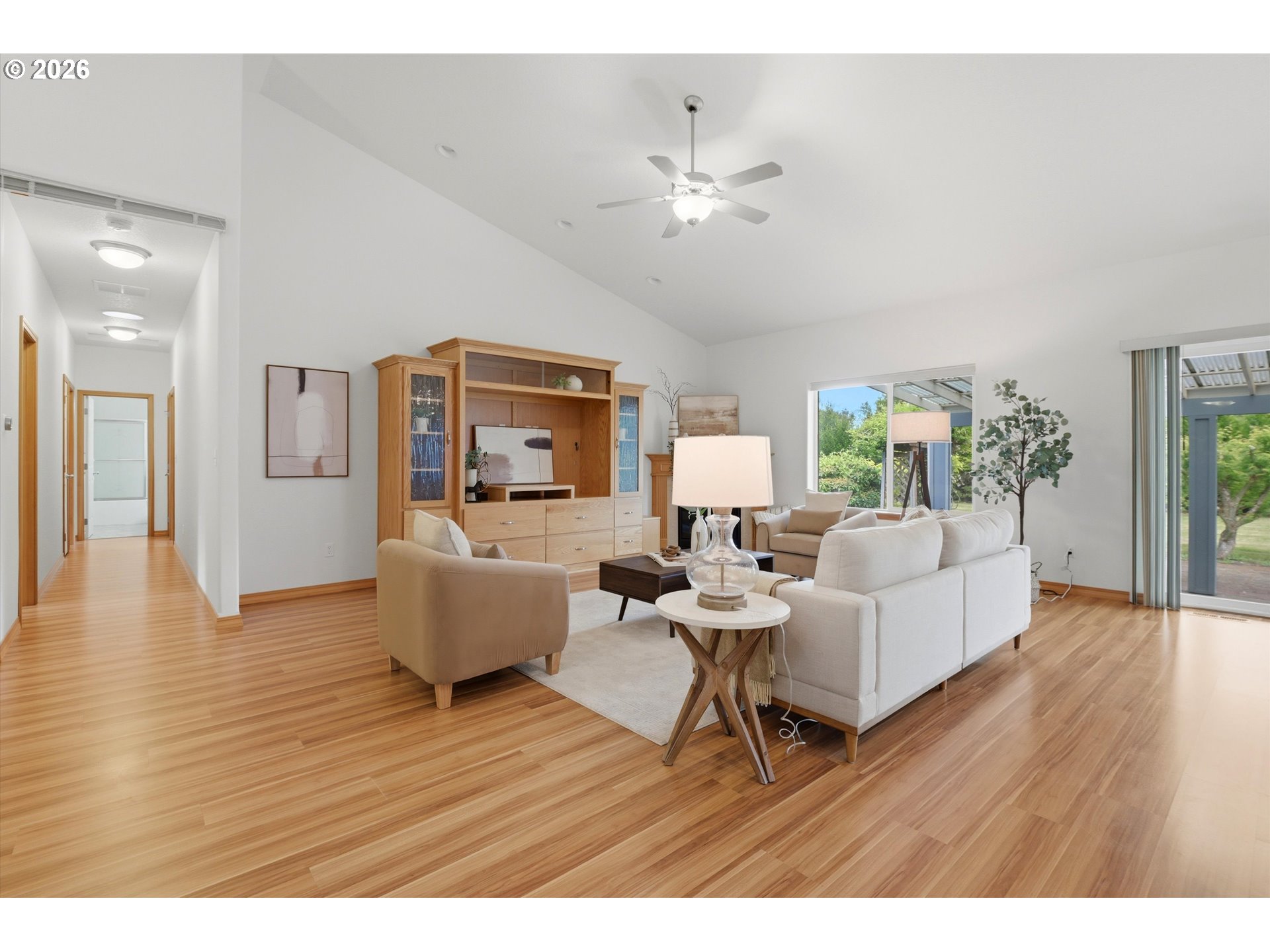 23420 Ne Hyland Dr Property Photo 5