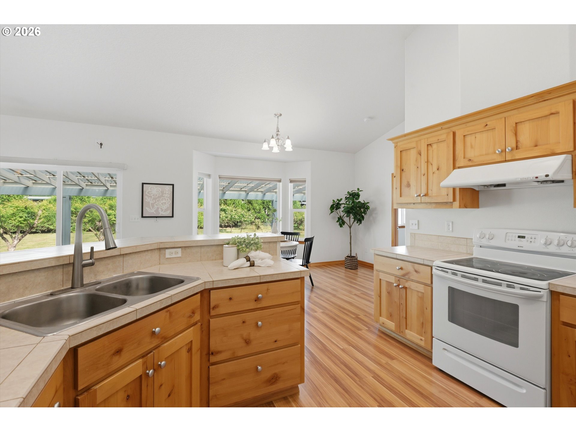 23420 Ne Hyland Dr Property Photo 14