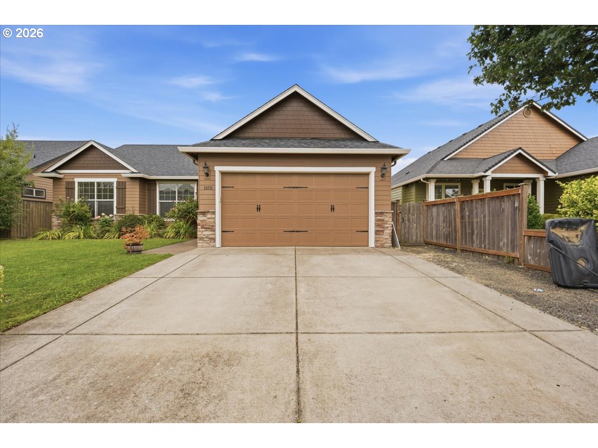 1070 PRAIRIE MEADOWS AVE Property Photo 1
