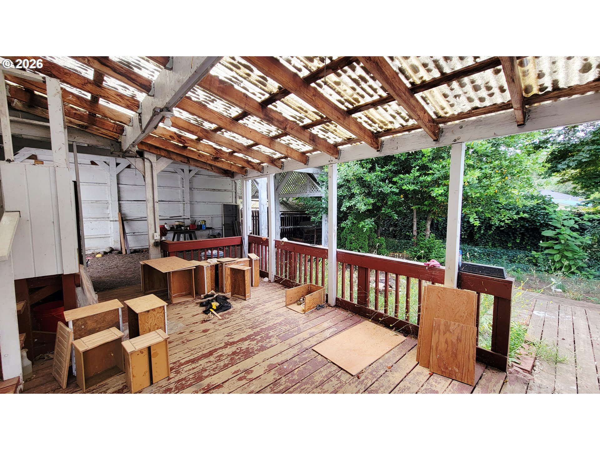 168 Ne Broadway St Property Photo 19