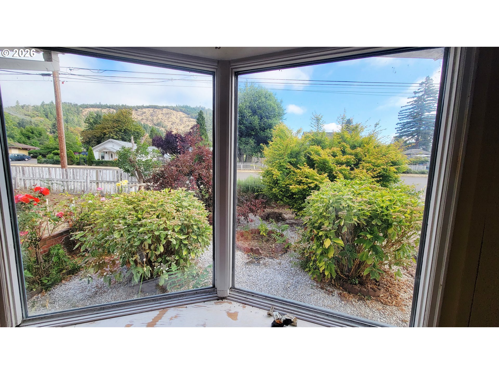168 Ne Broadway St Property Photo 25