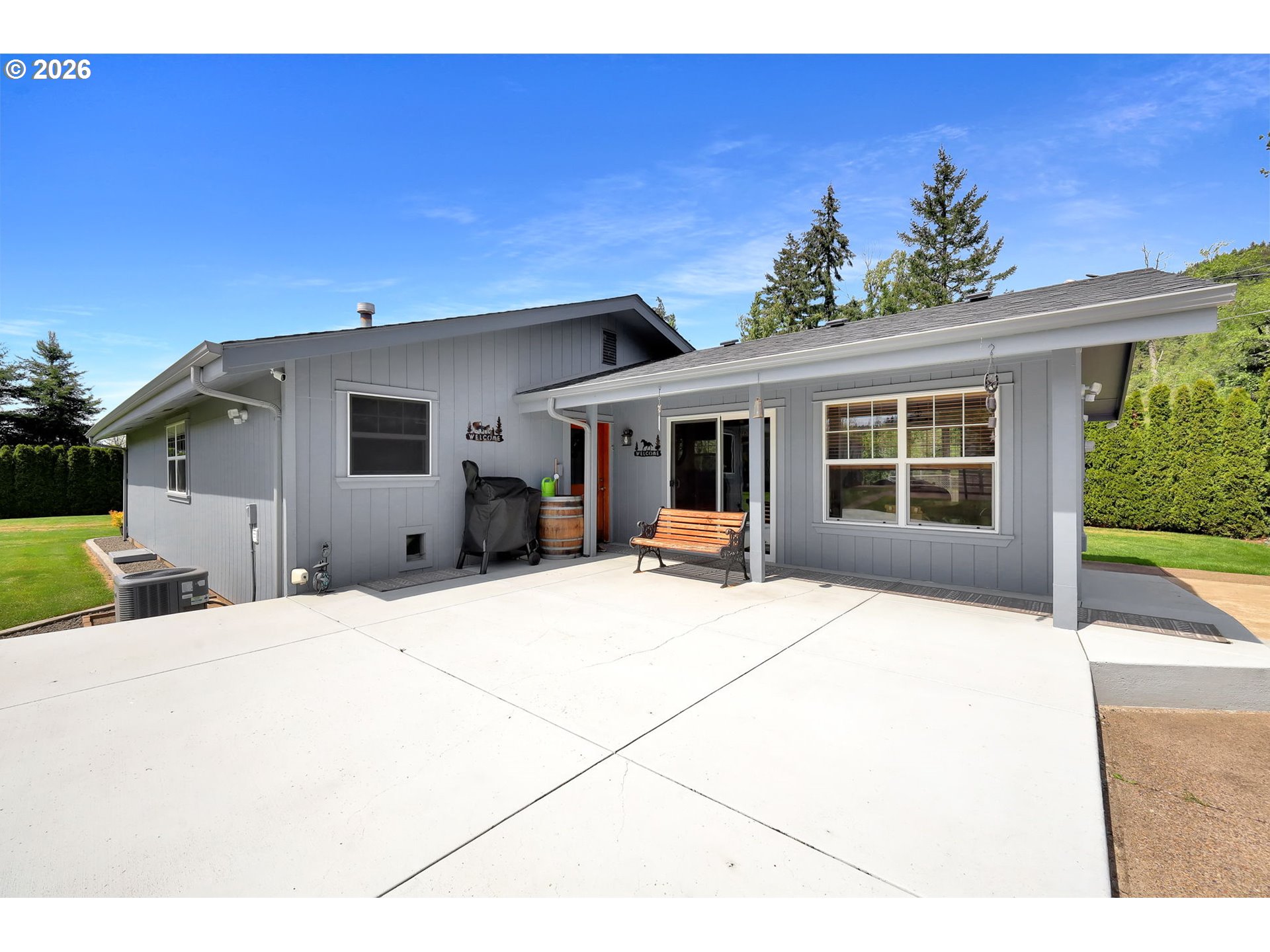37410 Hills Creek Rd Property Photo 3