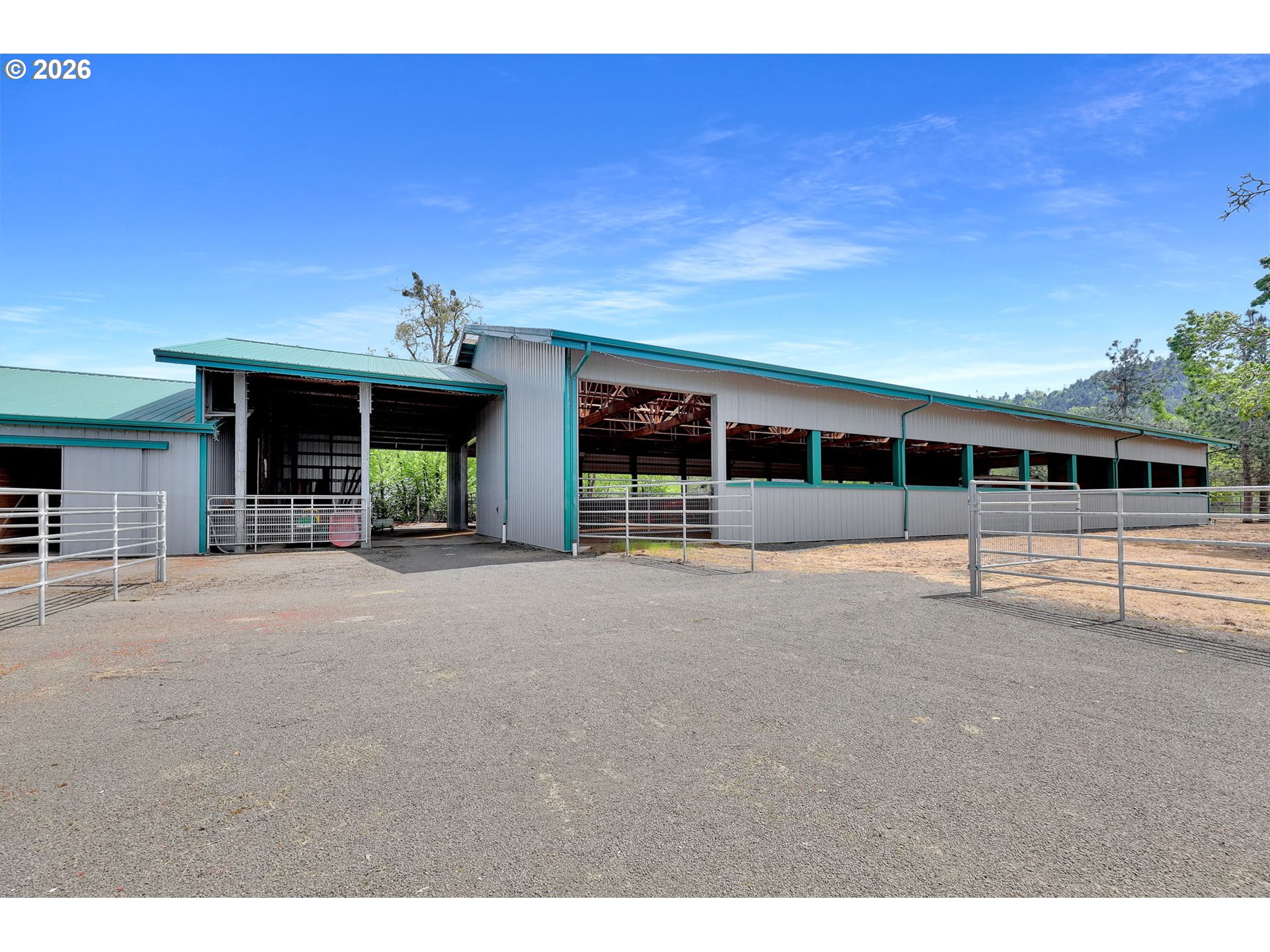37410 Hills Creek Rd Property Photo 22