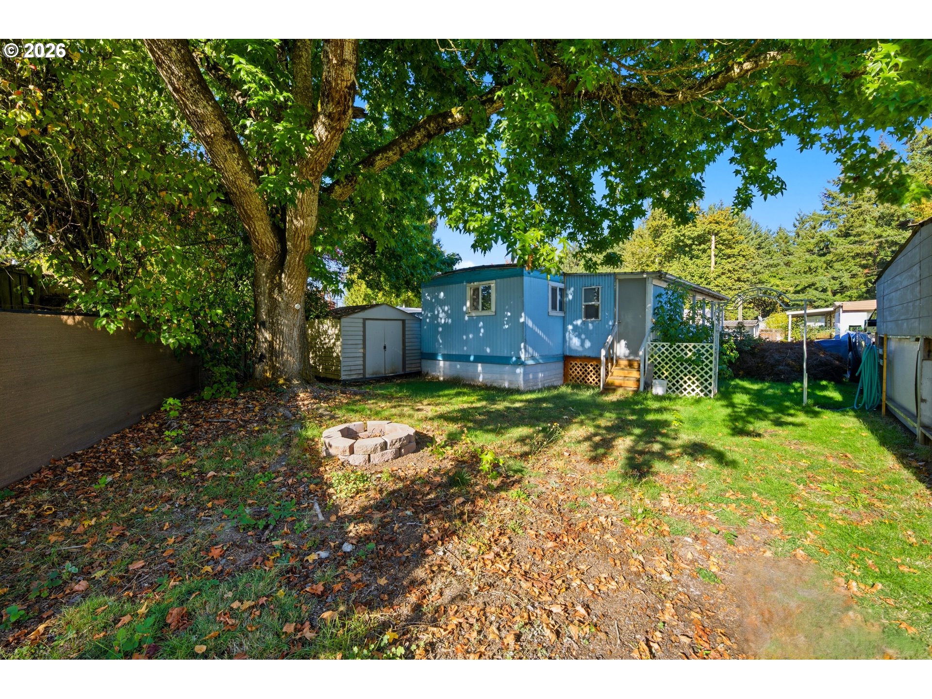 3950 Coburg Rd 11 Property Photo 14