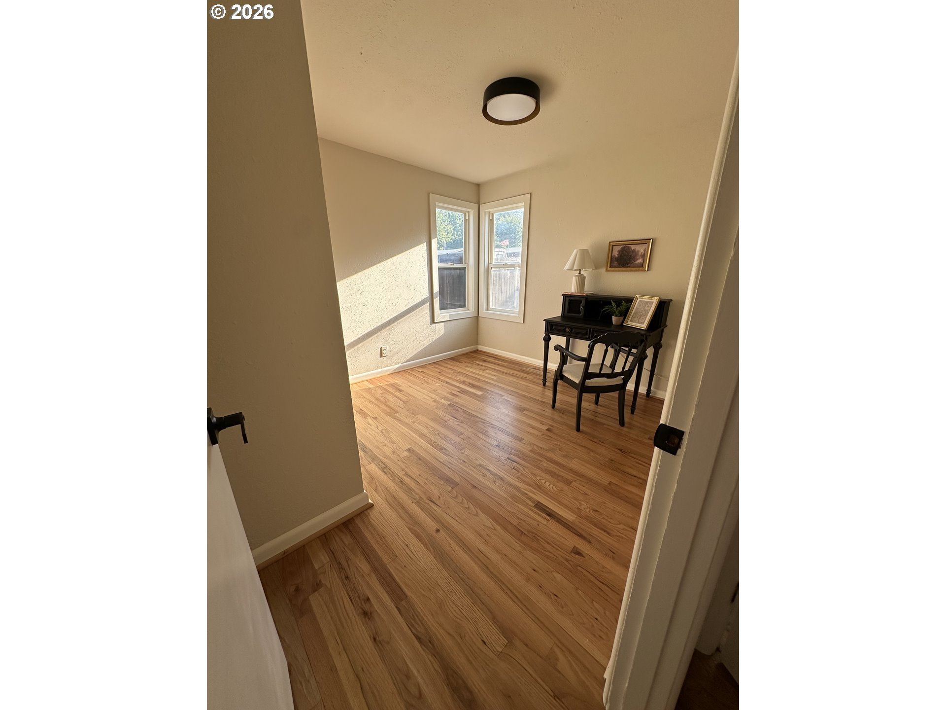 889 Sw Birch St Property Photo 32