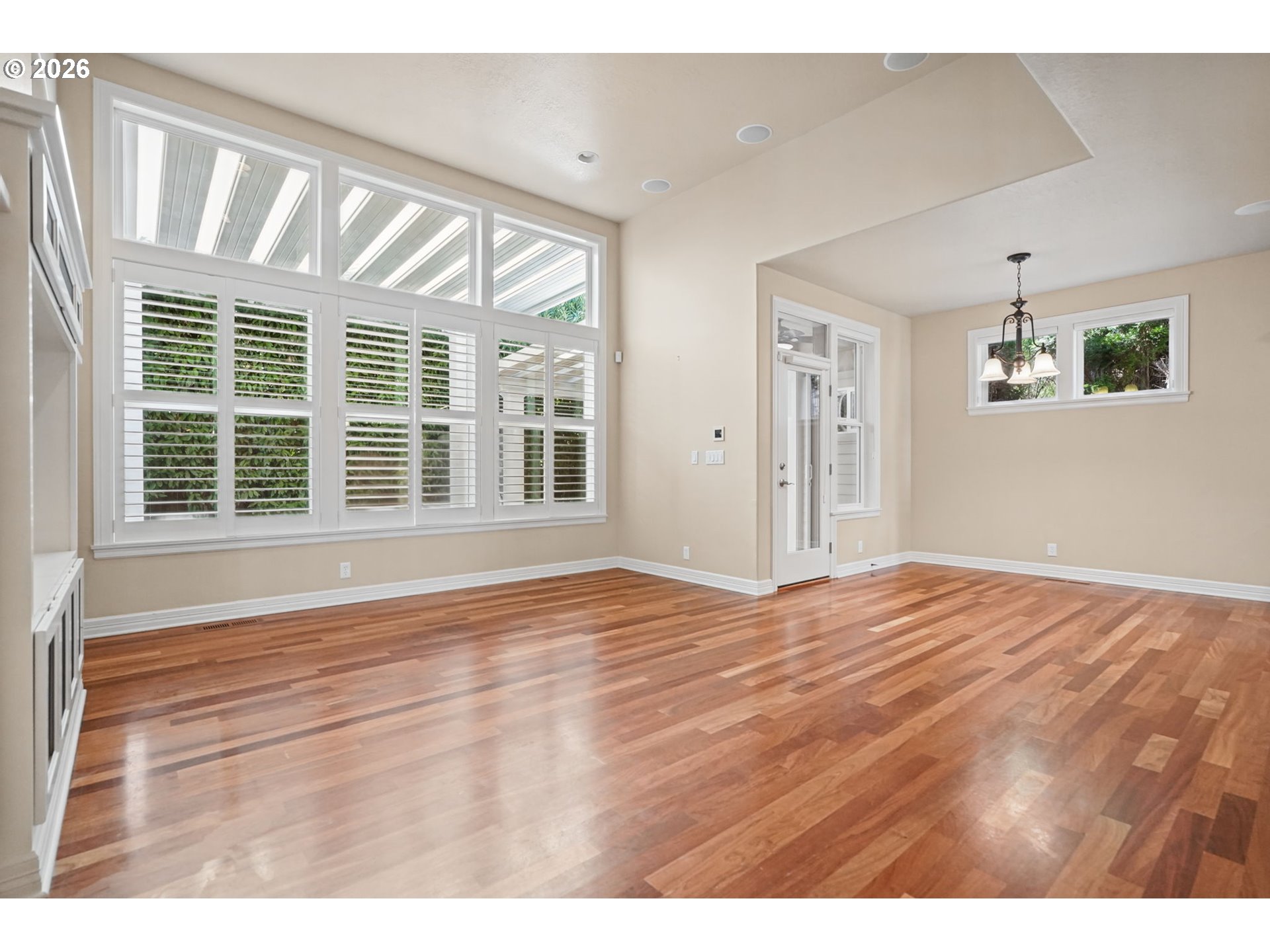 2240 Turnberry Ct Property Photo 18