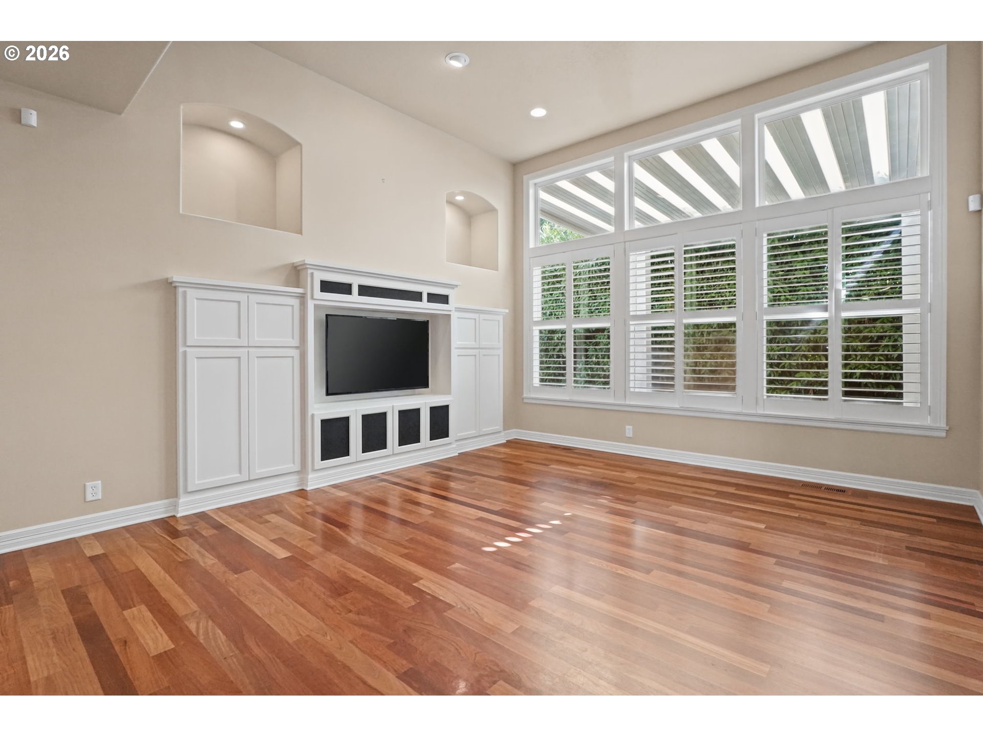 2240 Turnberry Ct Property Photo 20
