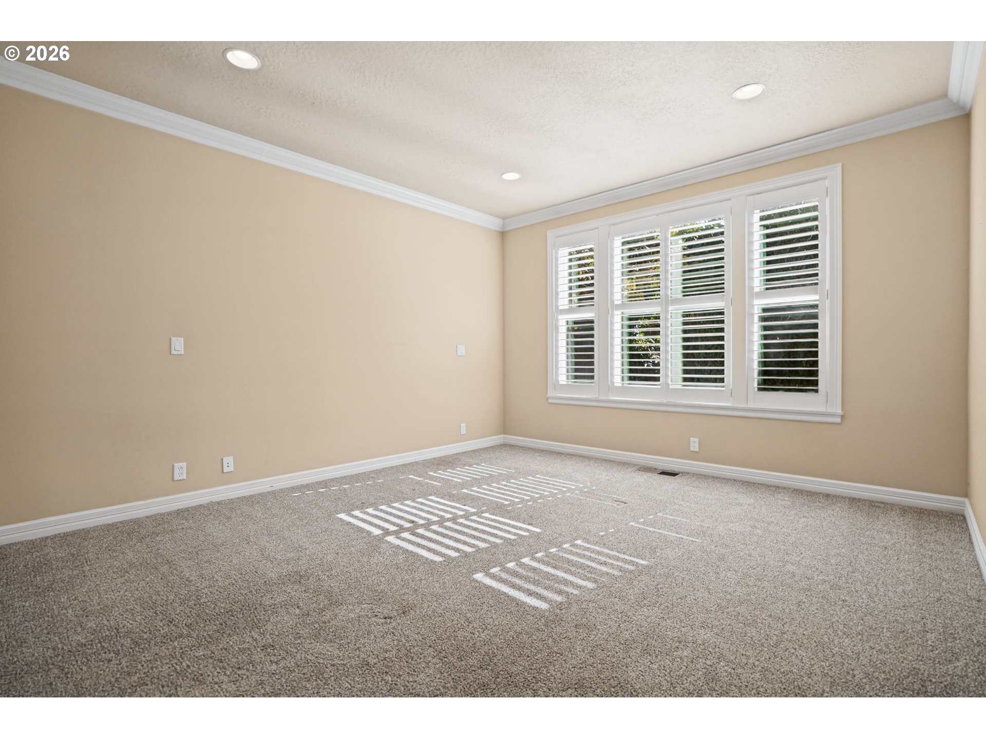 2240 Turnberry Ct Property Photo 22