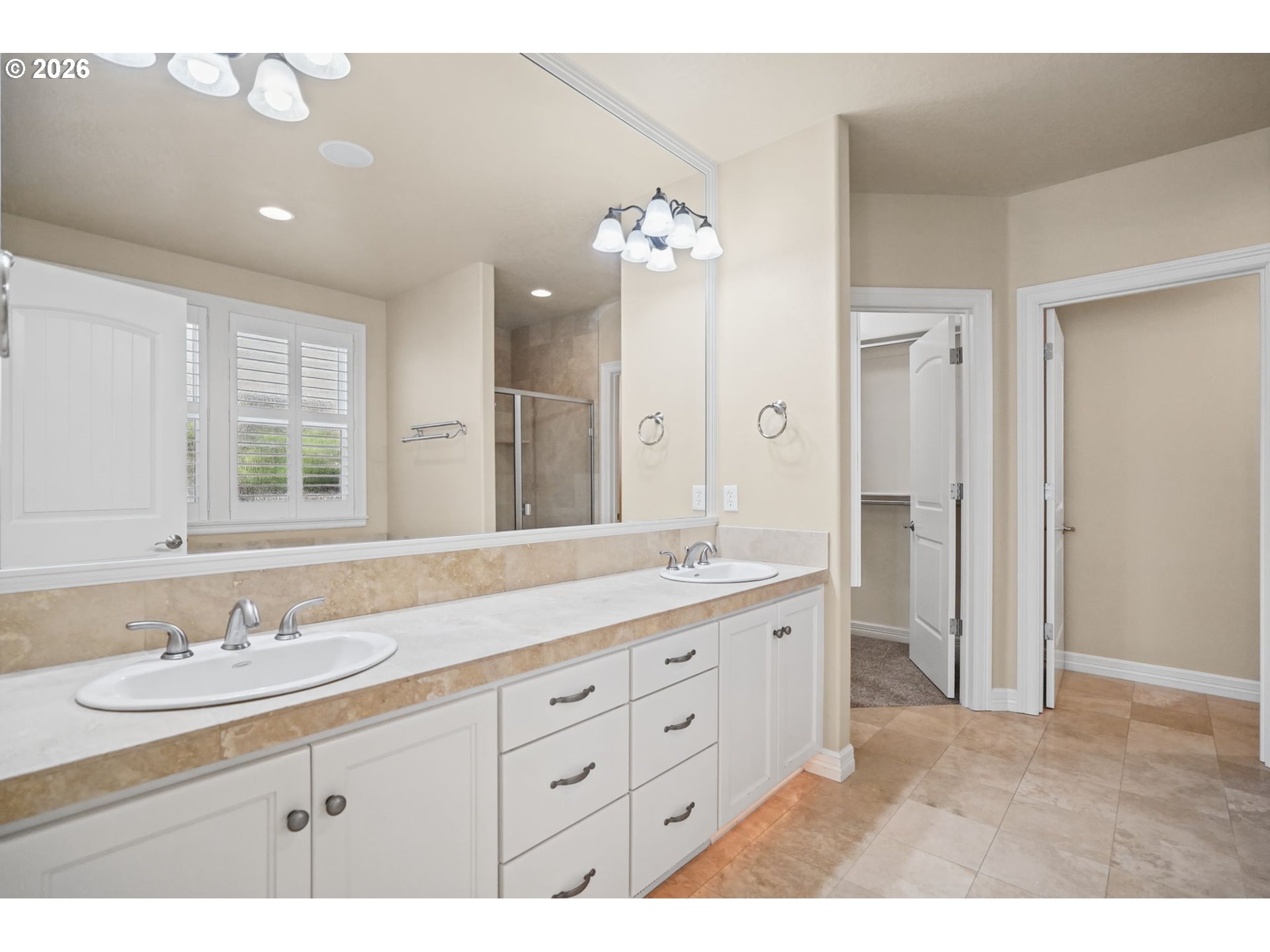 2240 Turnberry Ct Property Photo 24