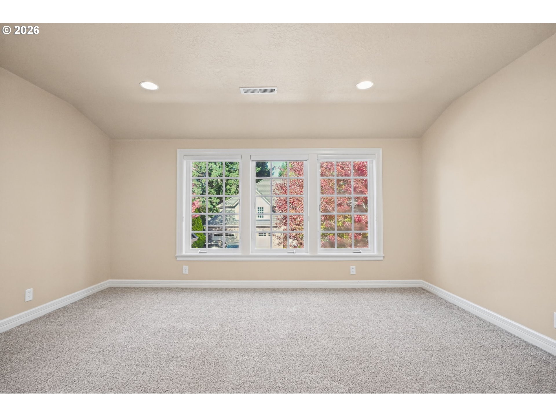 2240 Turnberry Ct Property Photo 31