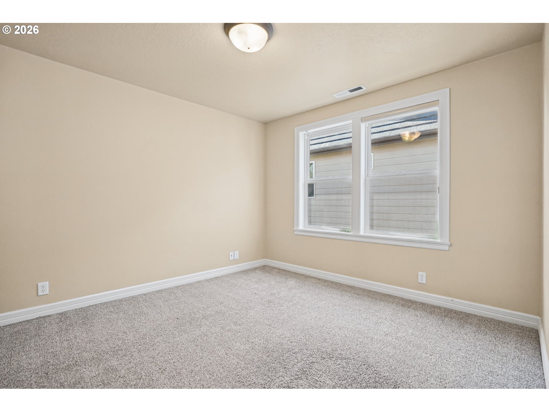 2240 Turnberry Ct Property Photo 33