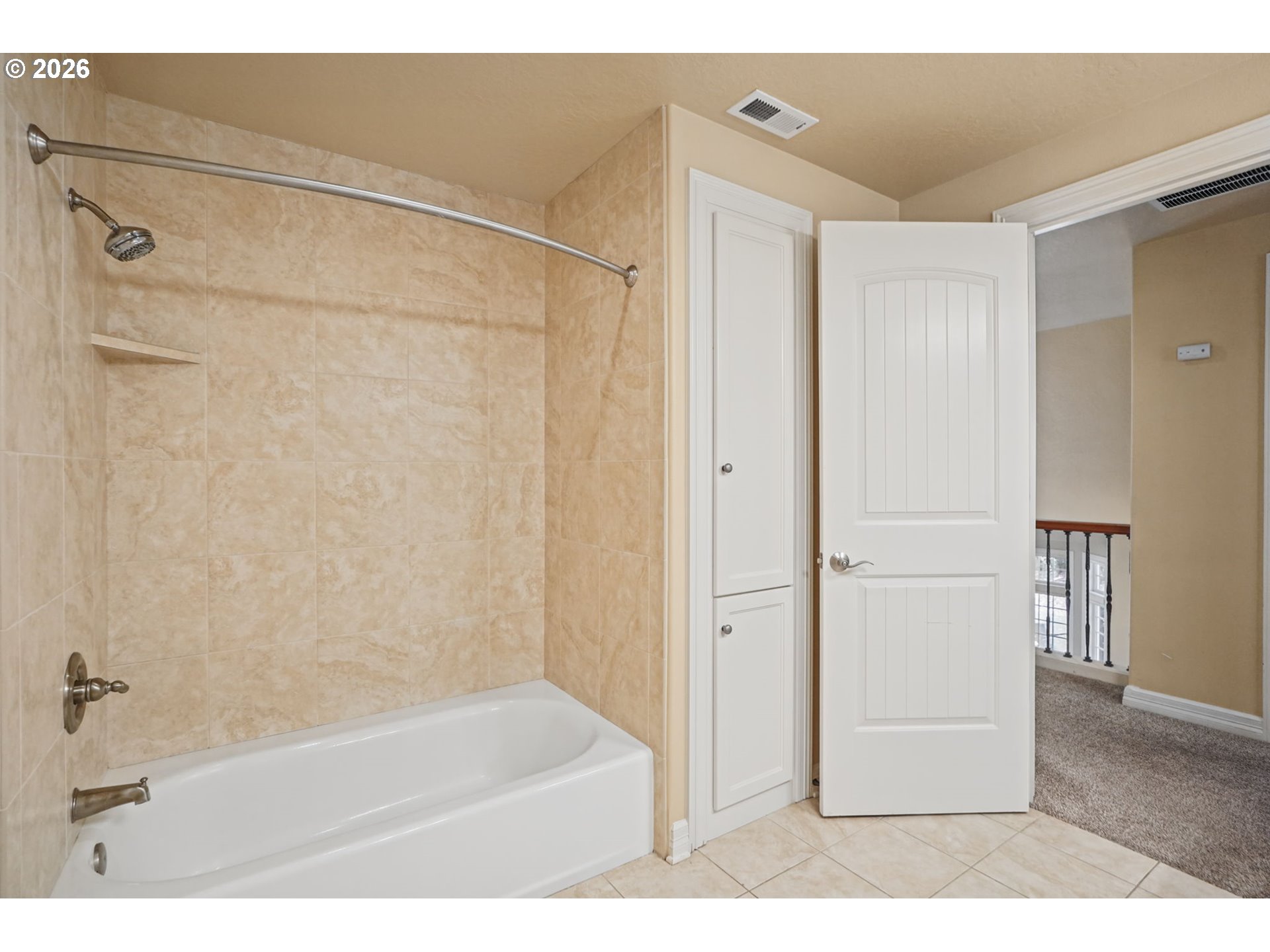 2240 Turnberry Ct Property Photo 38