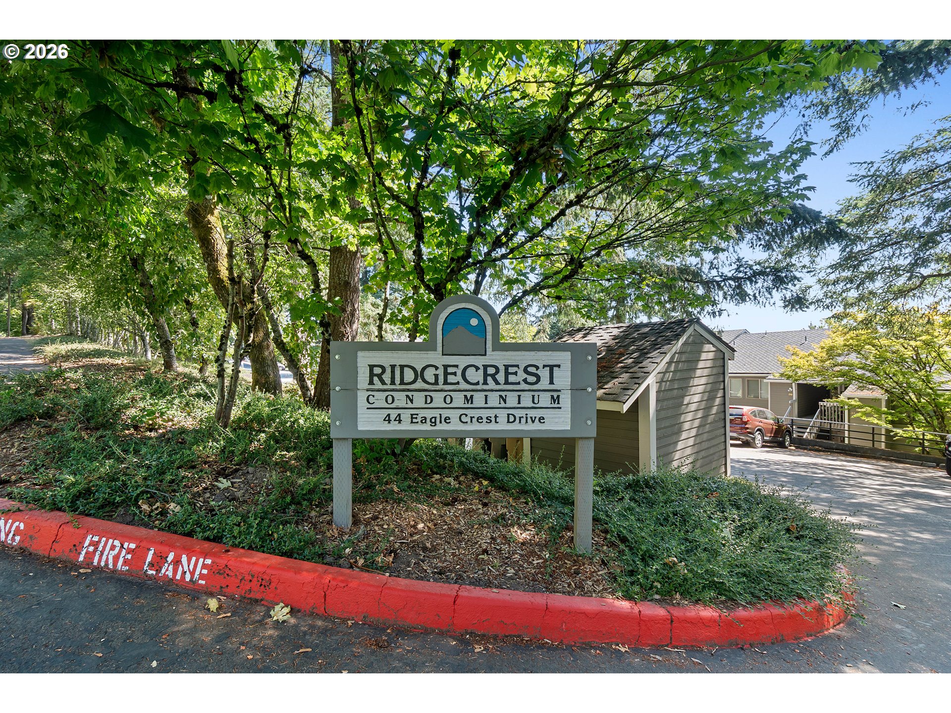 44 EAGLE CREST DR 19 Property Photo 1