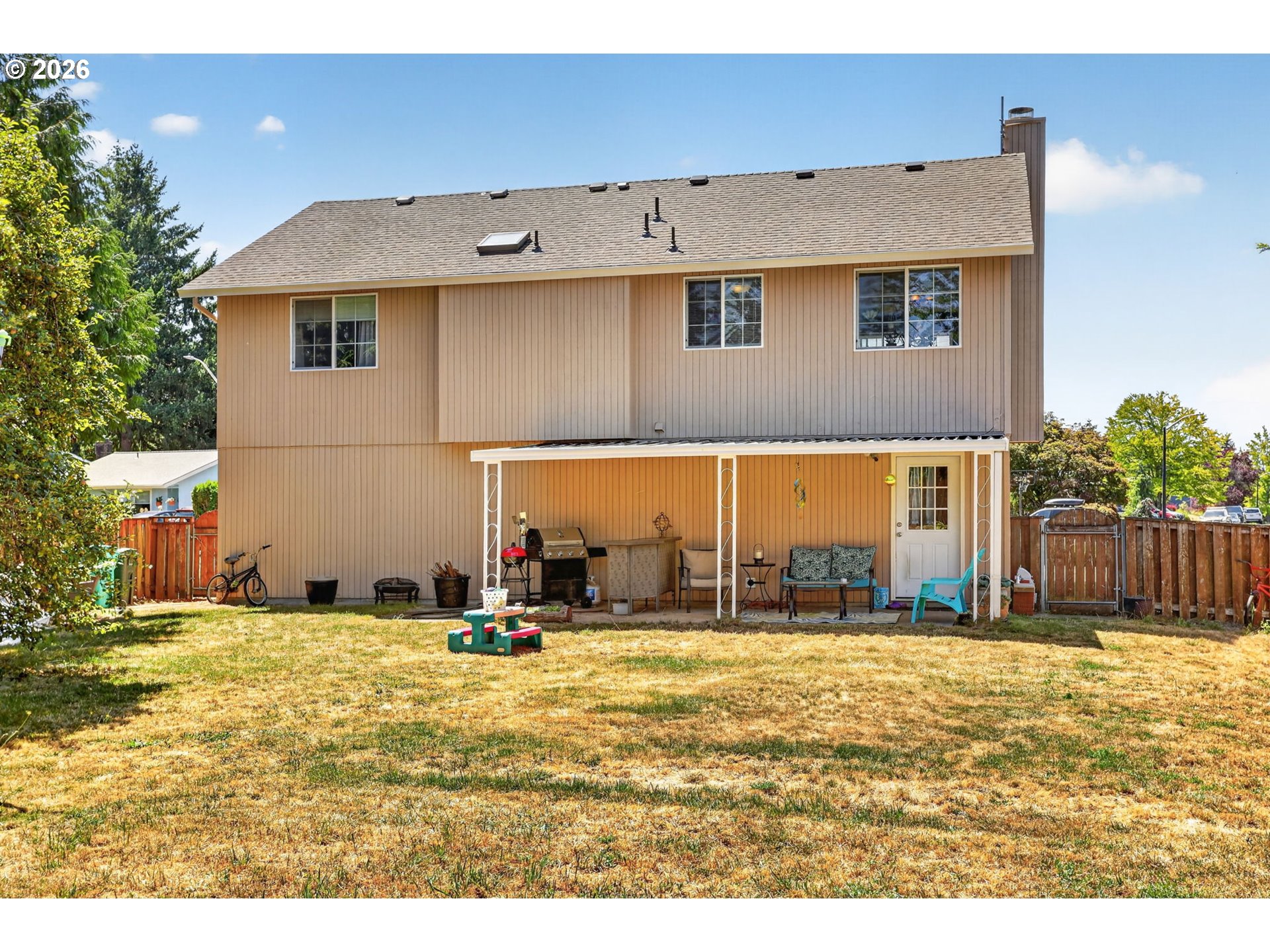 1600 Nw Angeline Ave Property Photo 34