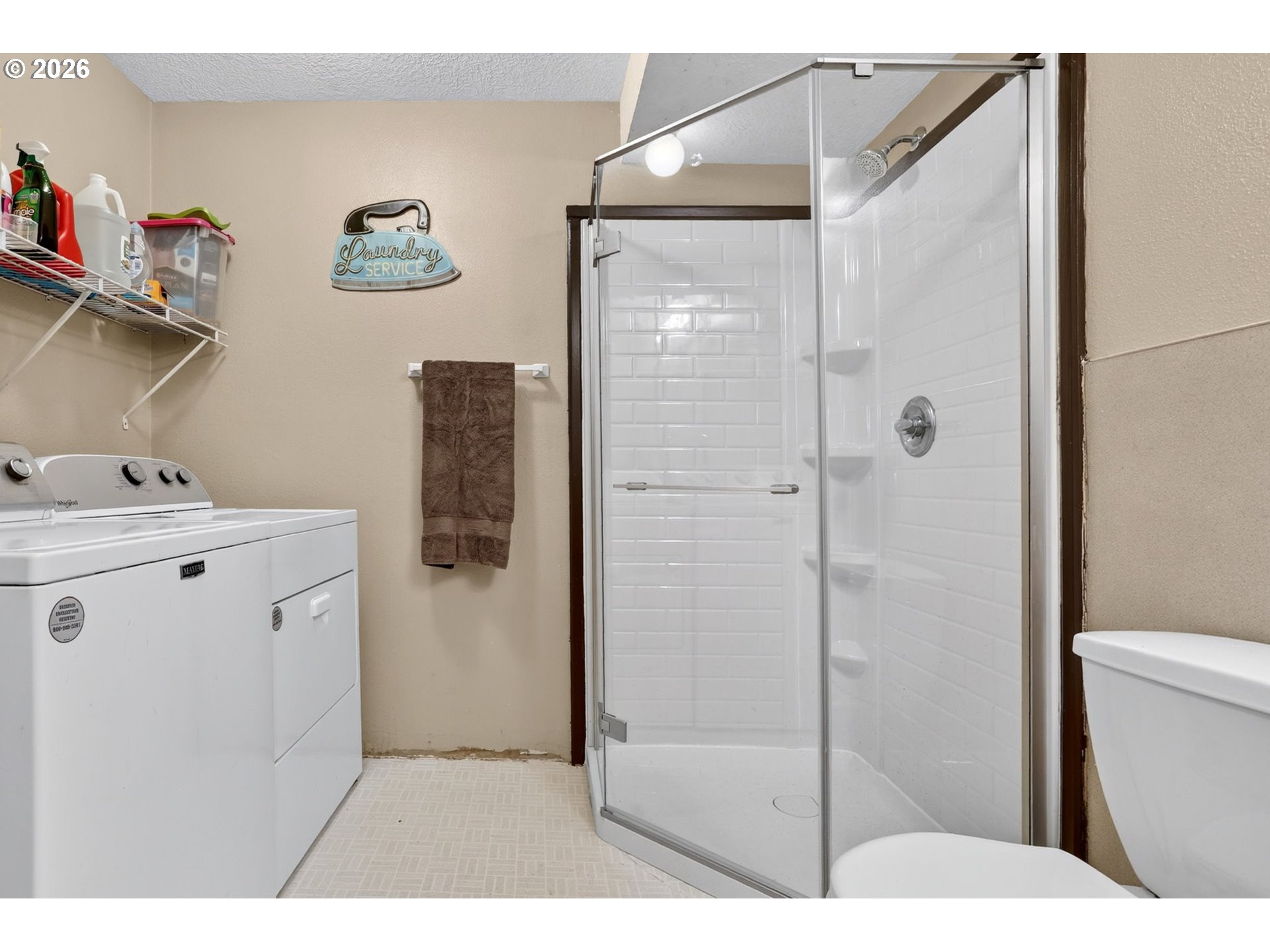 1600 Nw Angeline Ave Property Photo 35
