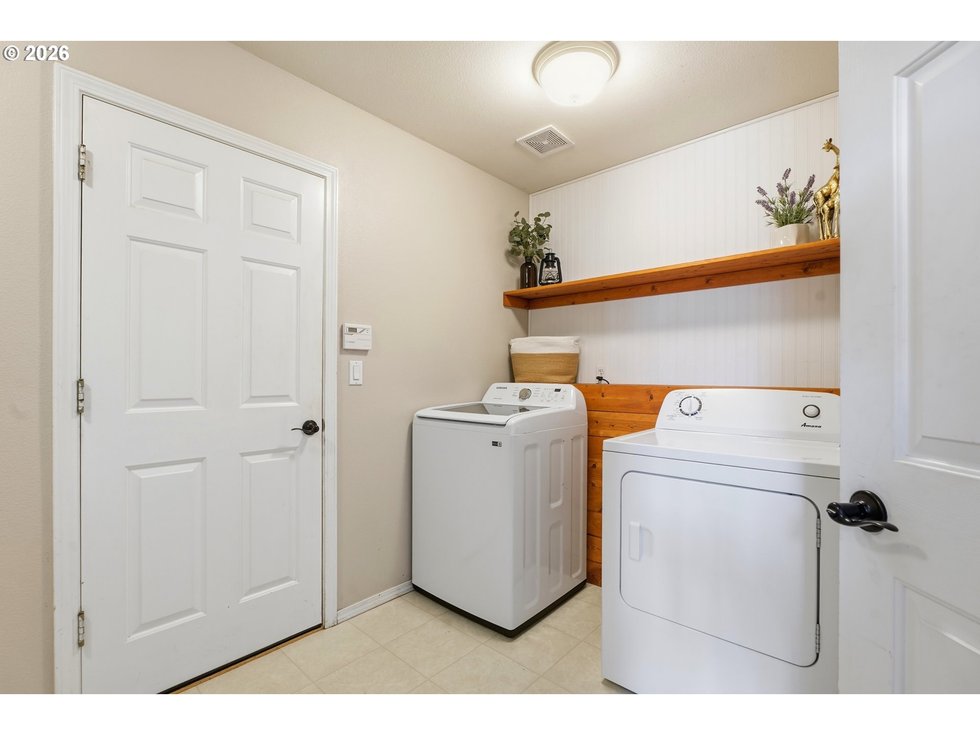 849 Meadowlawn Pl Property Photo 16