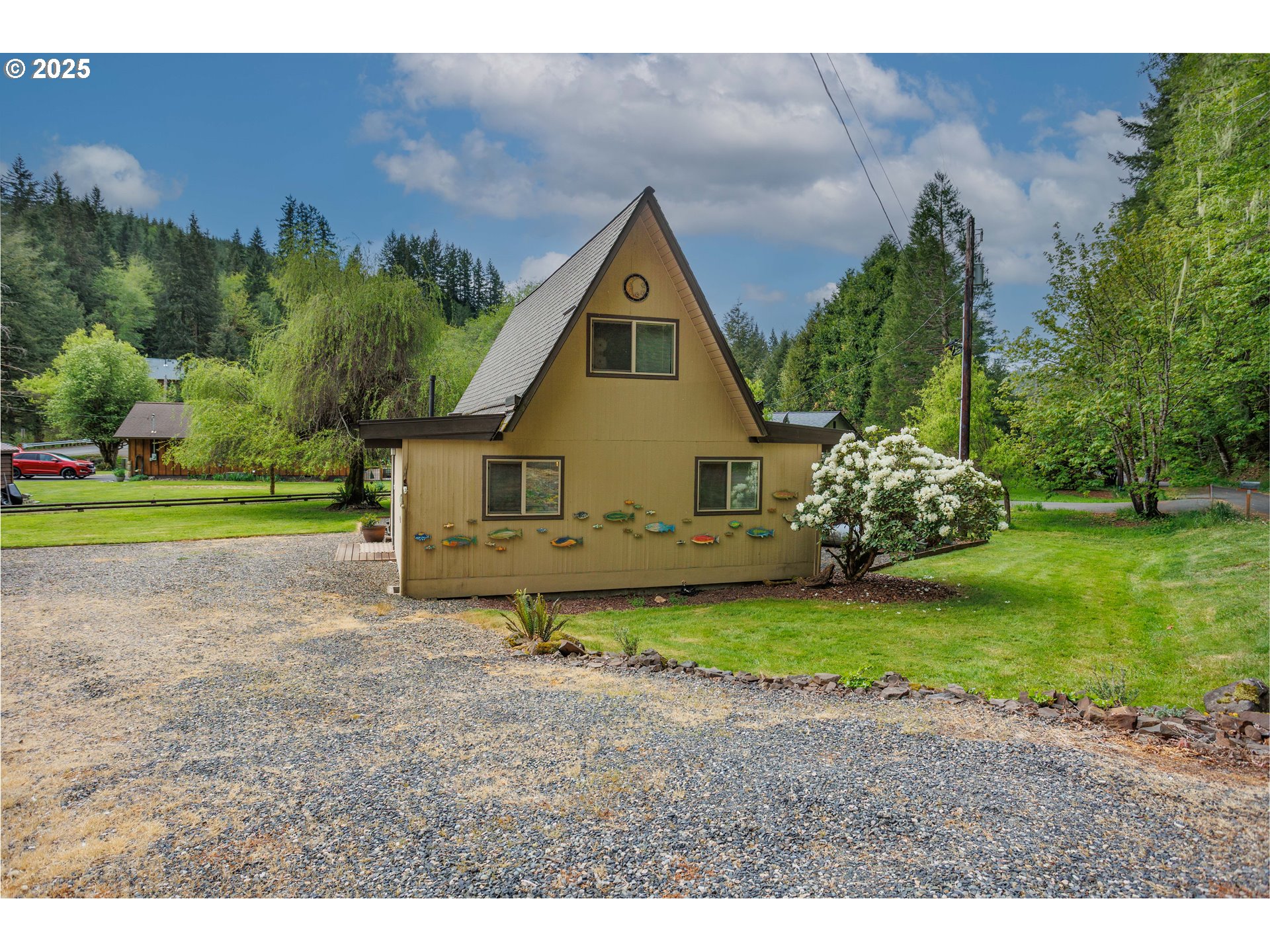 10252 Lakeview Dr Property Photo 1