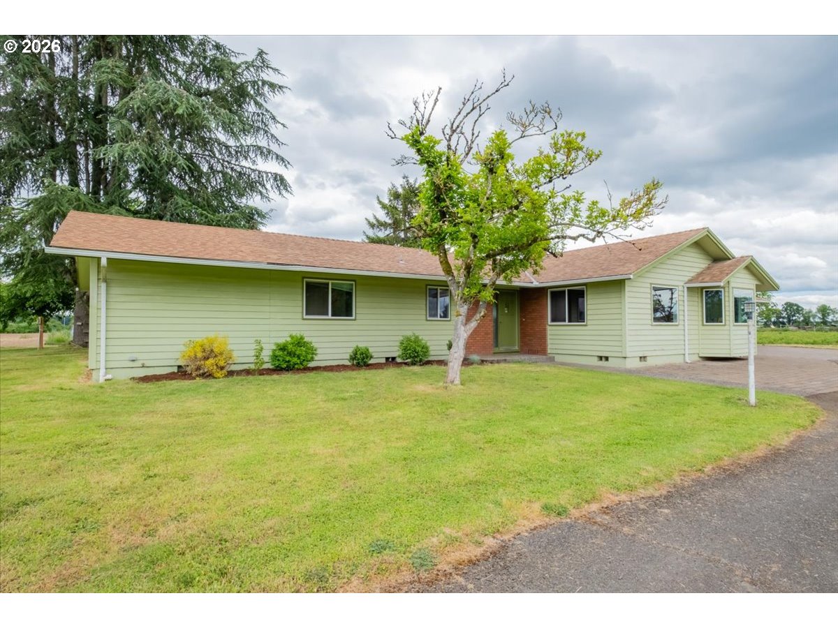 39129 Groshong Rd Ne Property Photo 1
