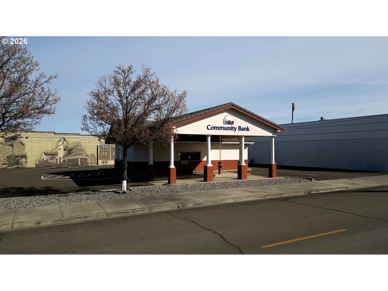 504 N MAIN ST Property Photo 1