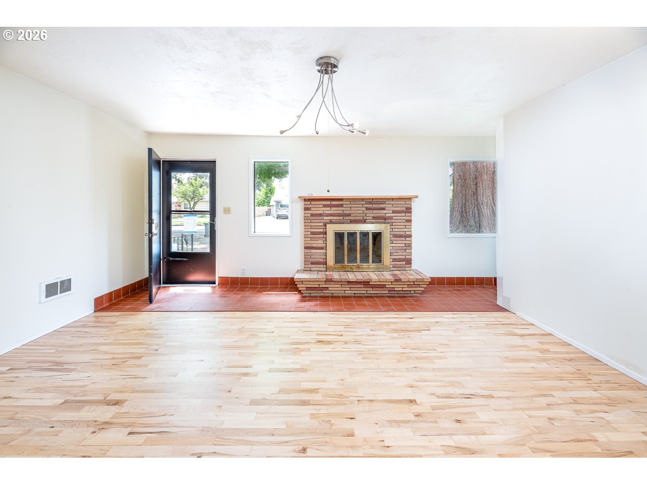 1404 Centennial Blvd Property Photo 5