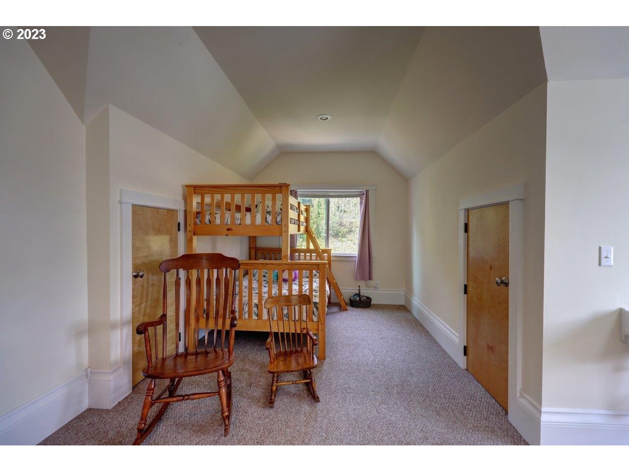 12810 A St Property Photo 17