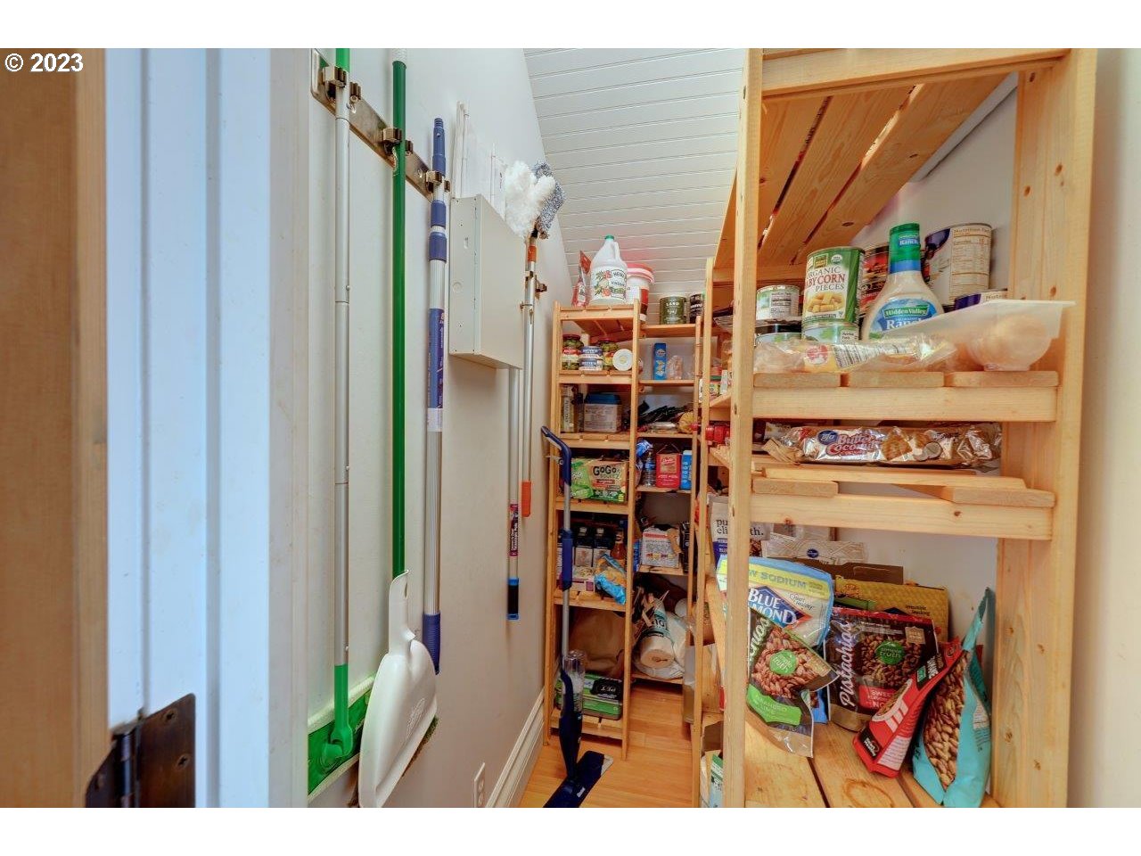 12810 A St Property Photo 20