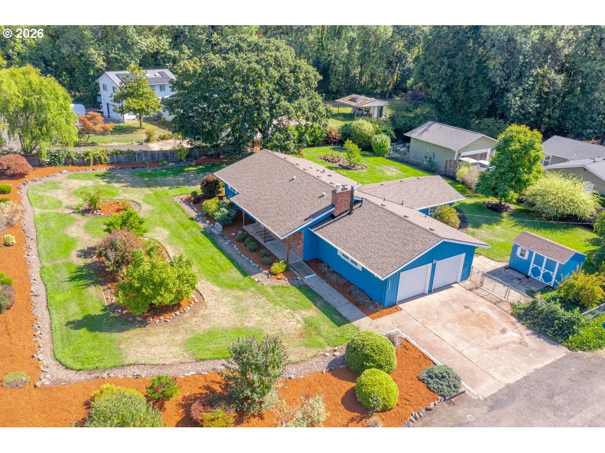1395 Nw Twins Ln Property Photo 1