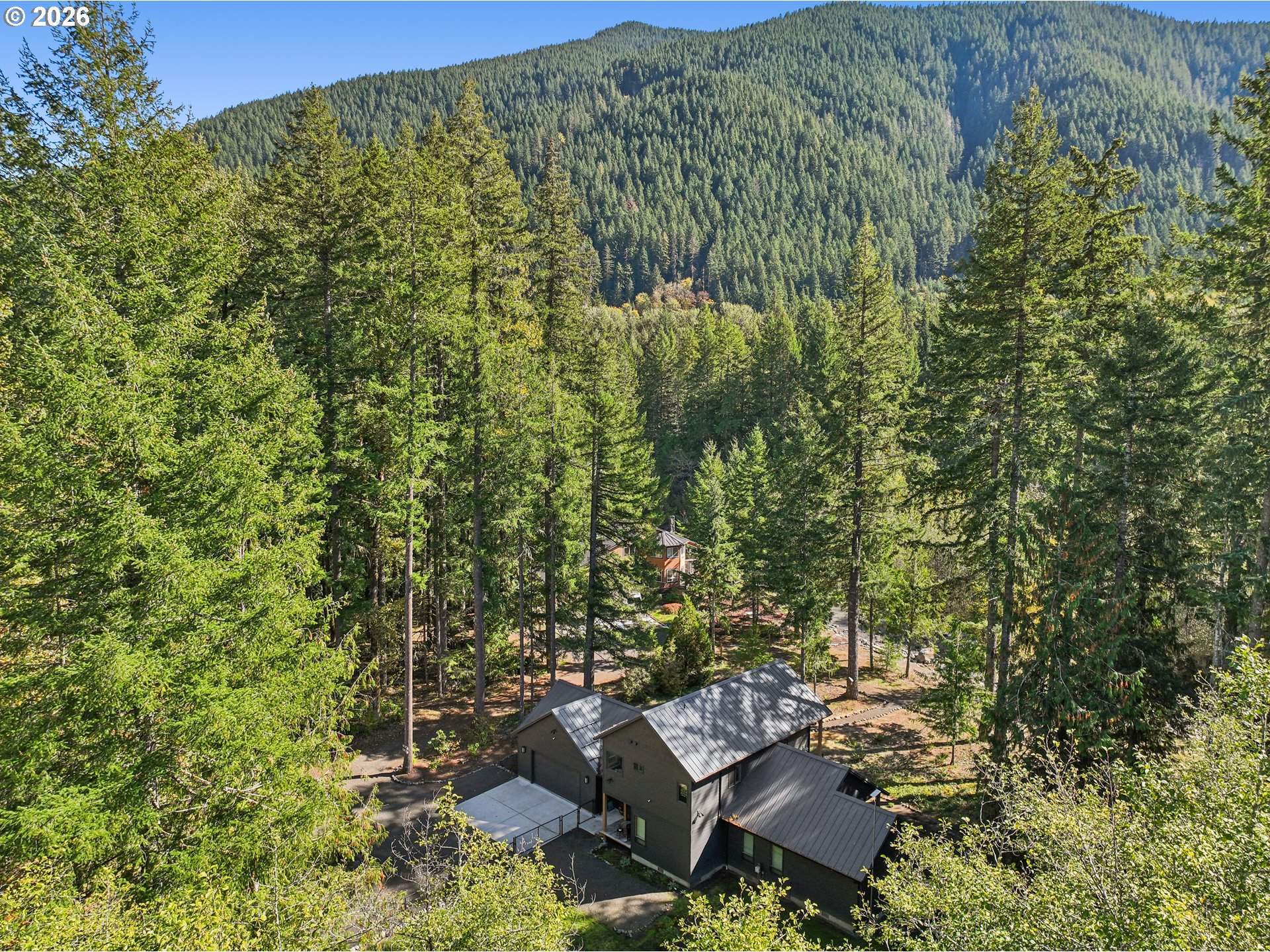 21994 E Lolo Pass Rd Property Photo 4