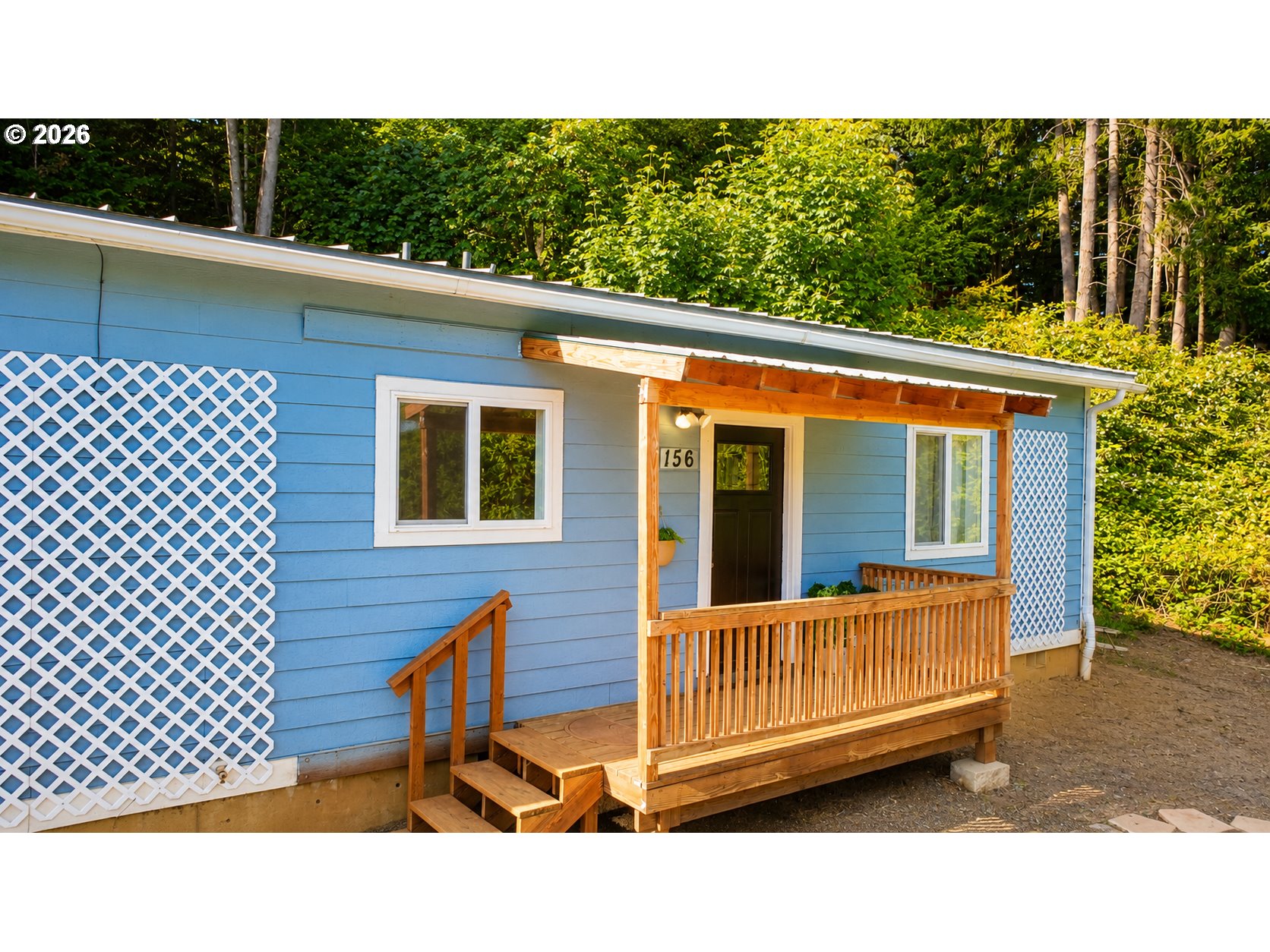 156 Pine Street Property Photo 1
