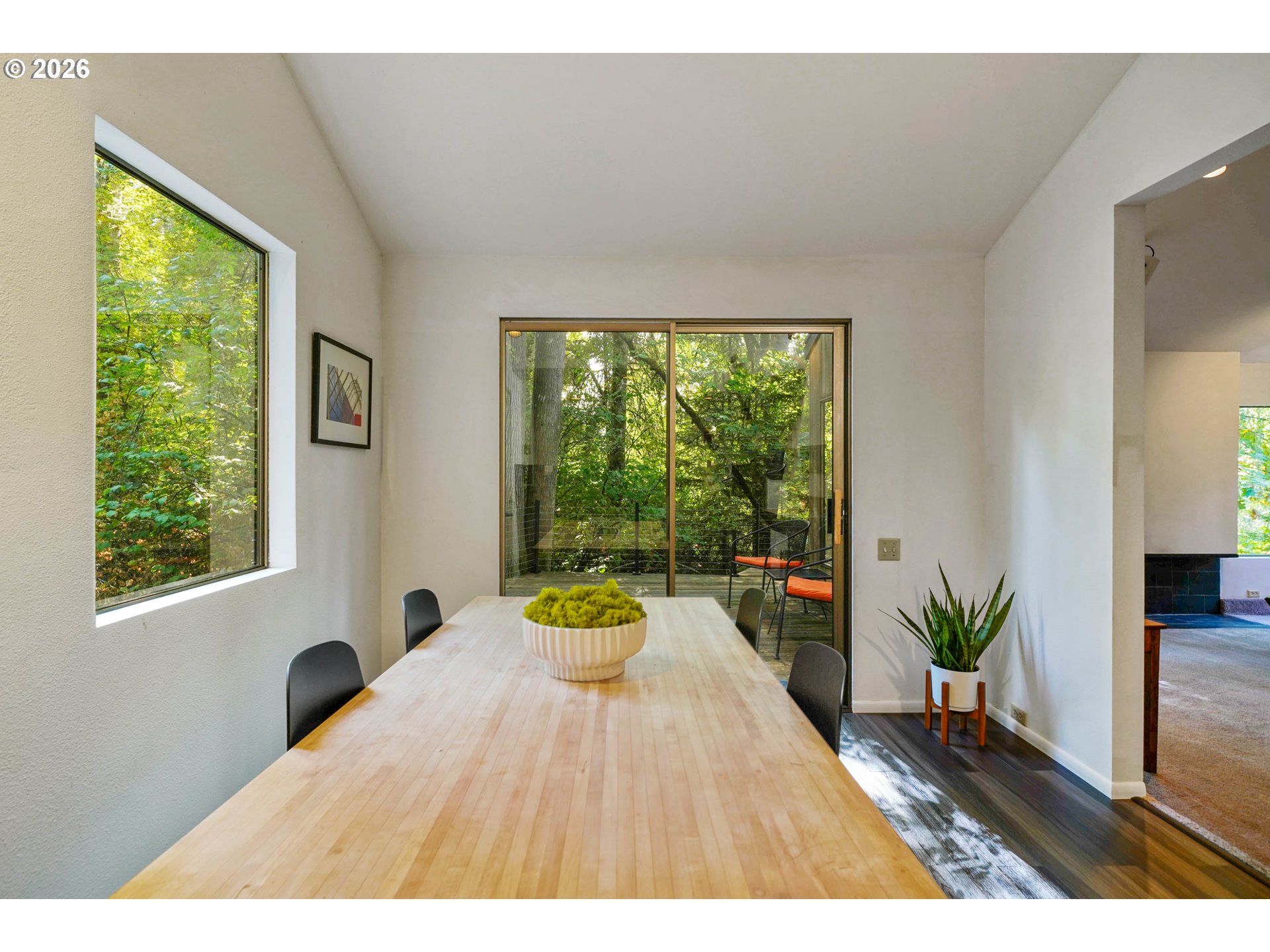 4298 River Rd S Property Photo 17