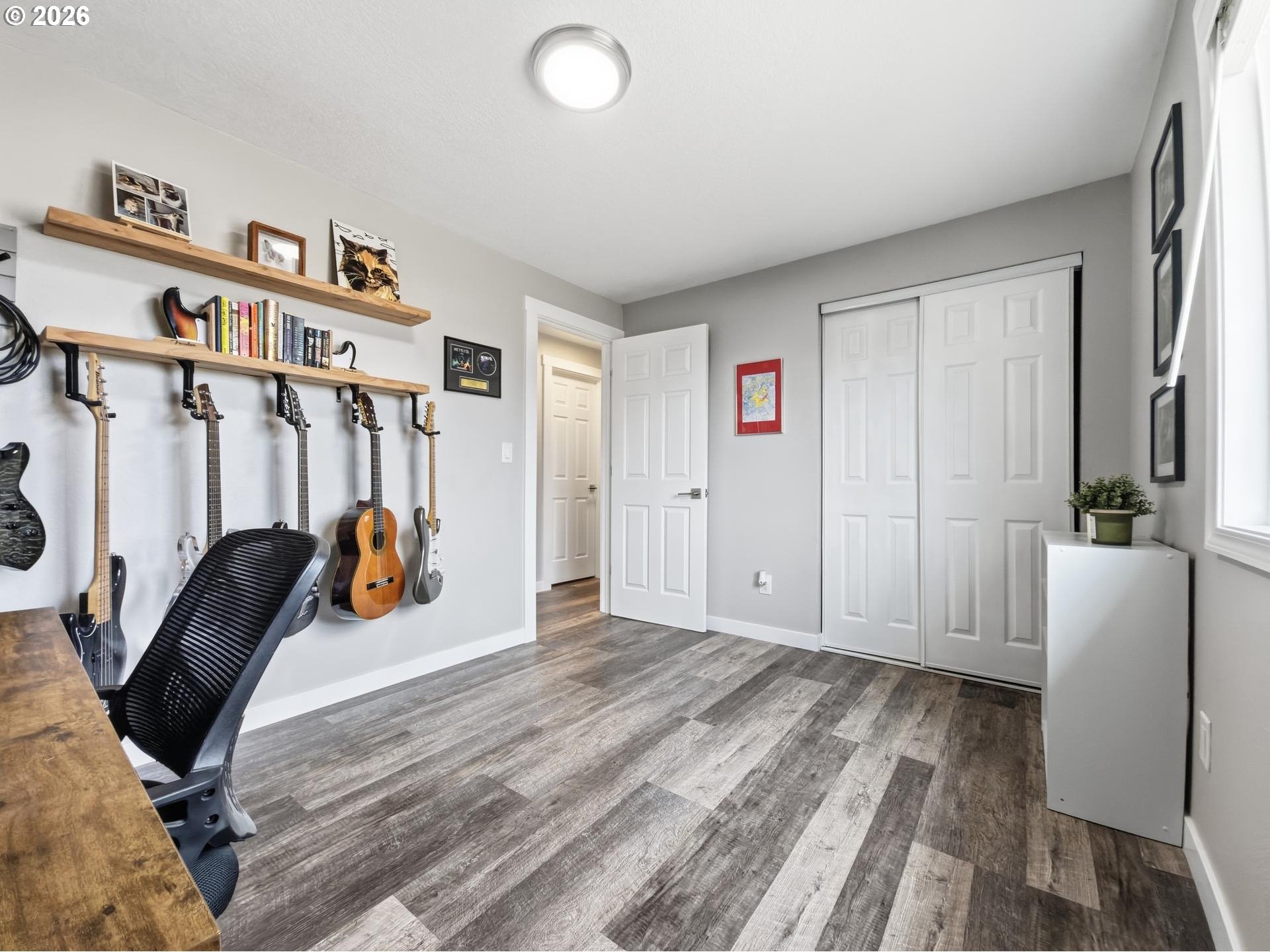 480 Crona St Property Photo 17