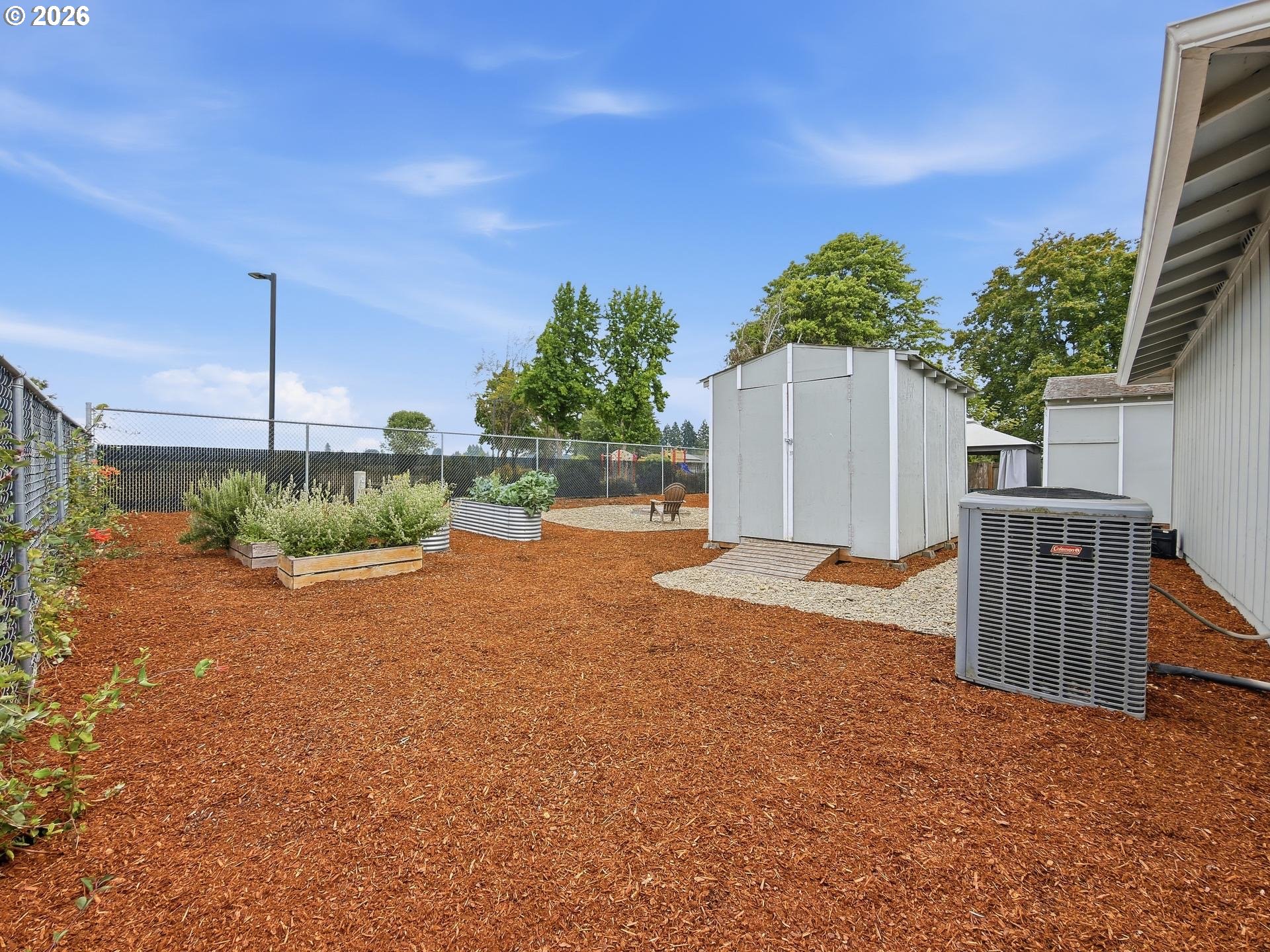480 Crona St Property Photo 24