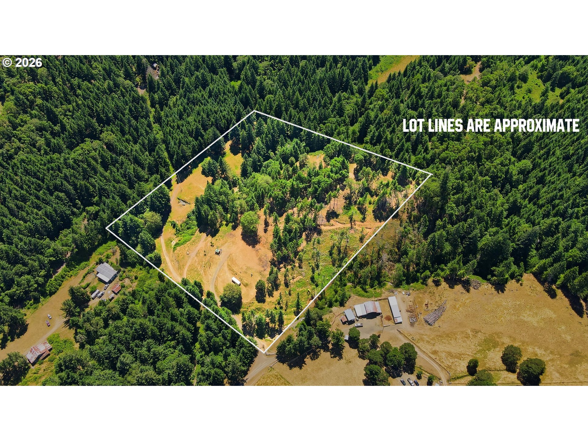 1060 Murdock Dr Property Photo 3